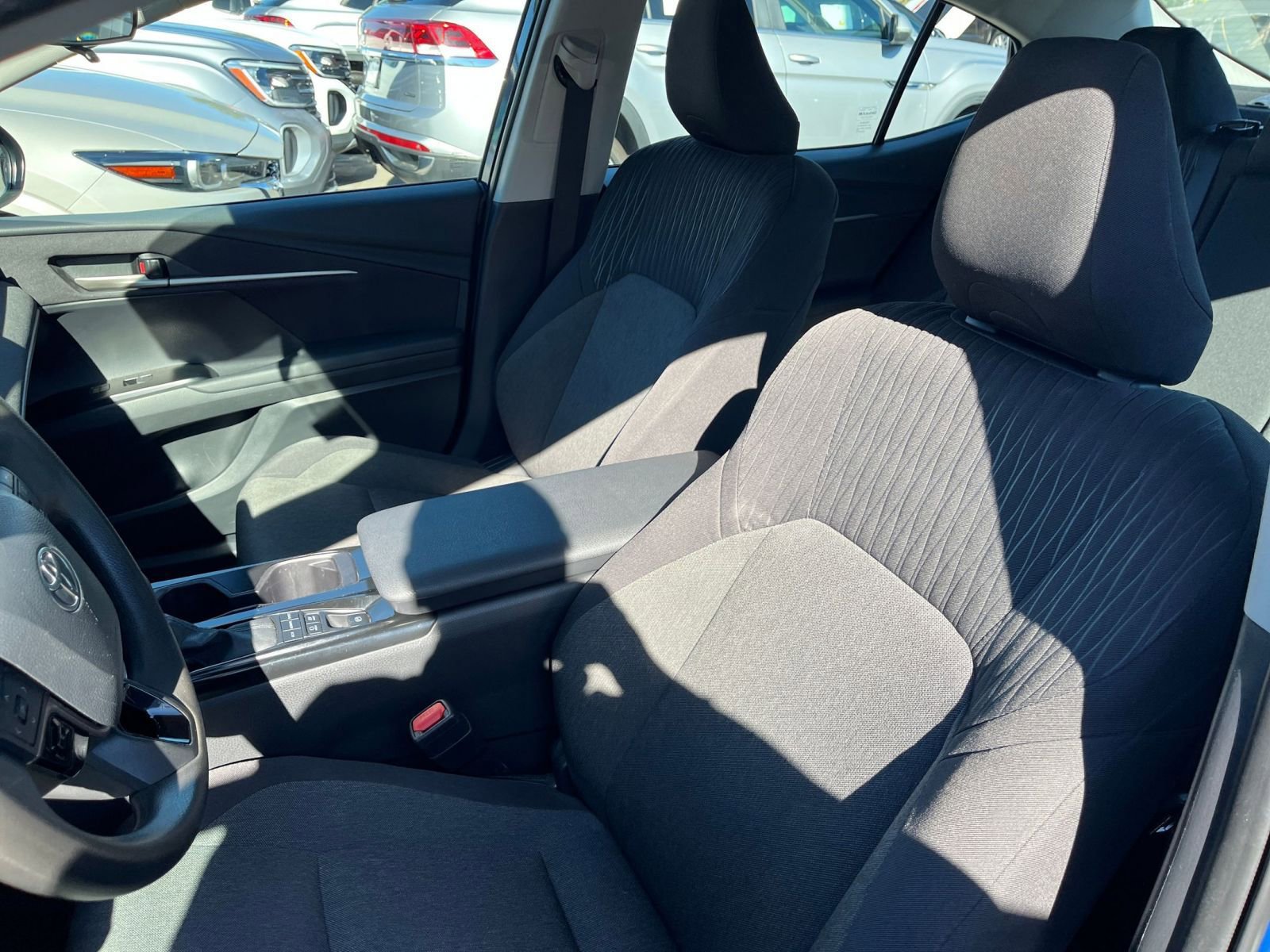 Thumbnail: 2025 Toyota Camry - 27