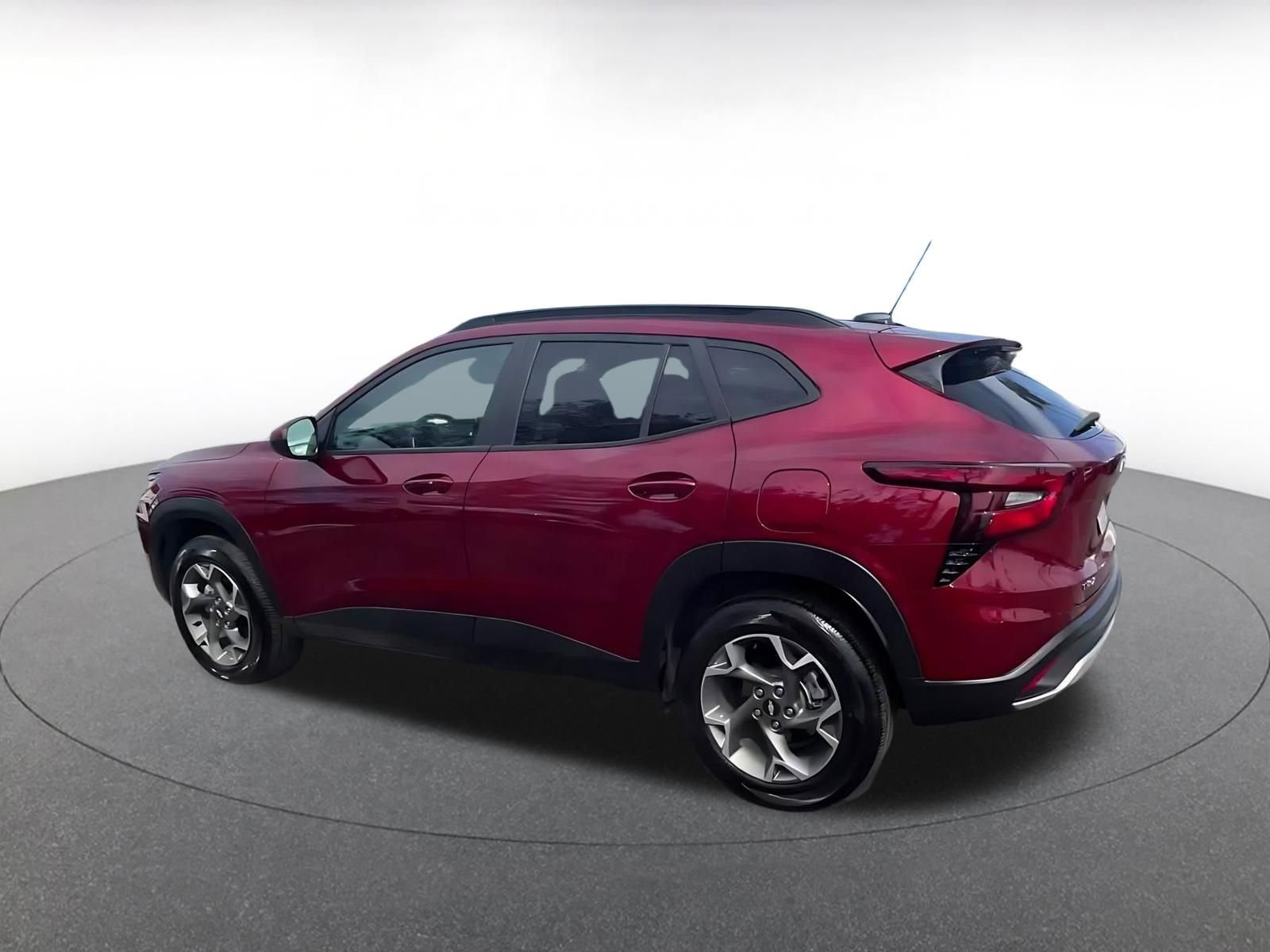 Thumbnail: 2025 Chevrolet Trax - 10