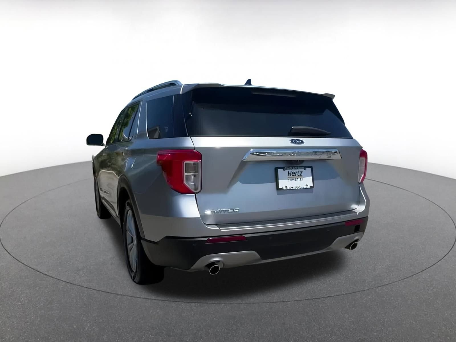 Thumbnail: 2023 Ford Explorer - 11