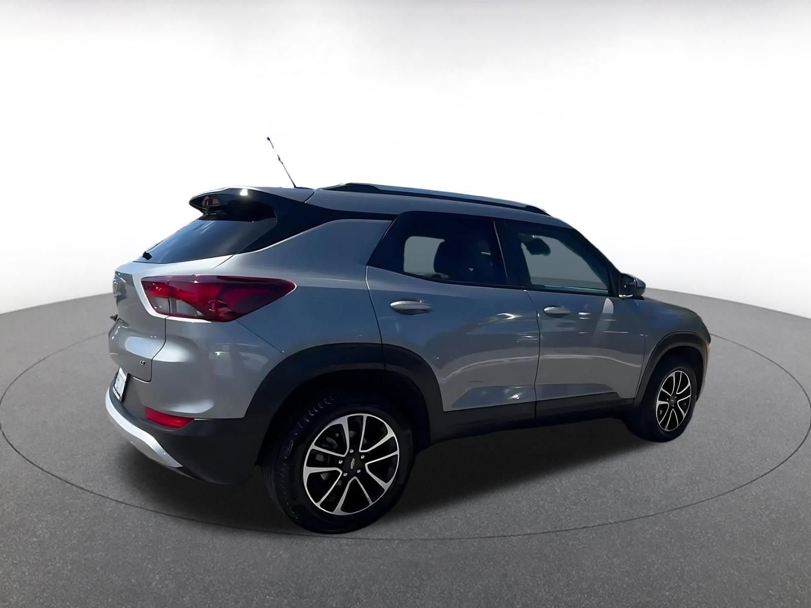 Thumbnail: 2025 Chevrolet TrailBlazer - 15