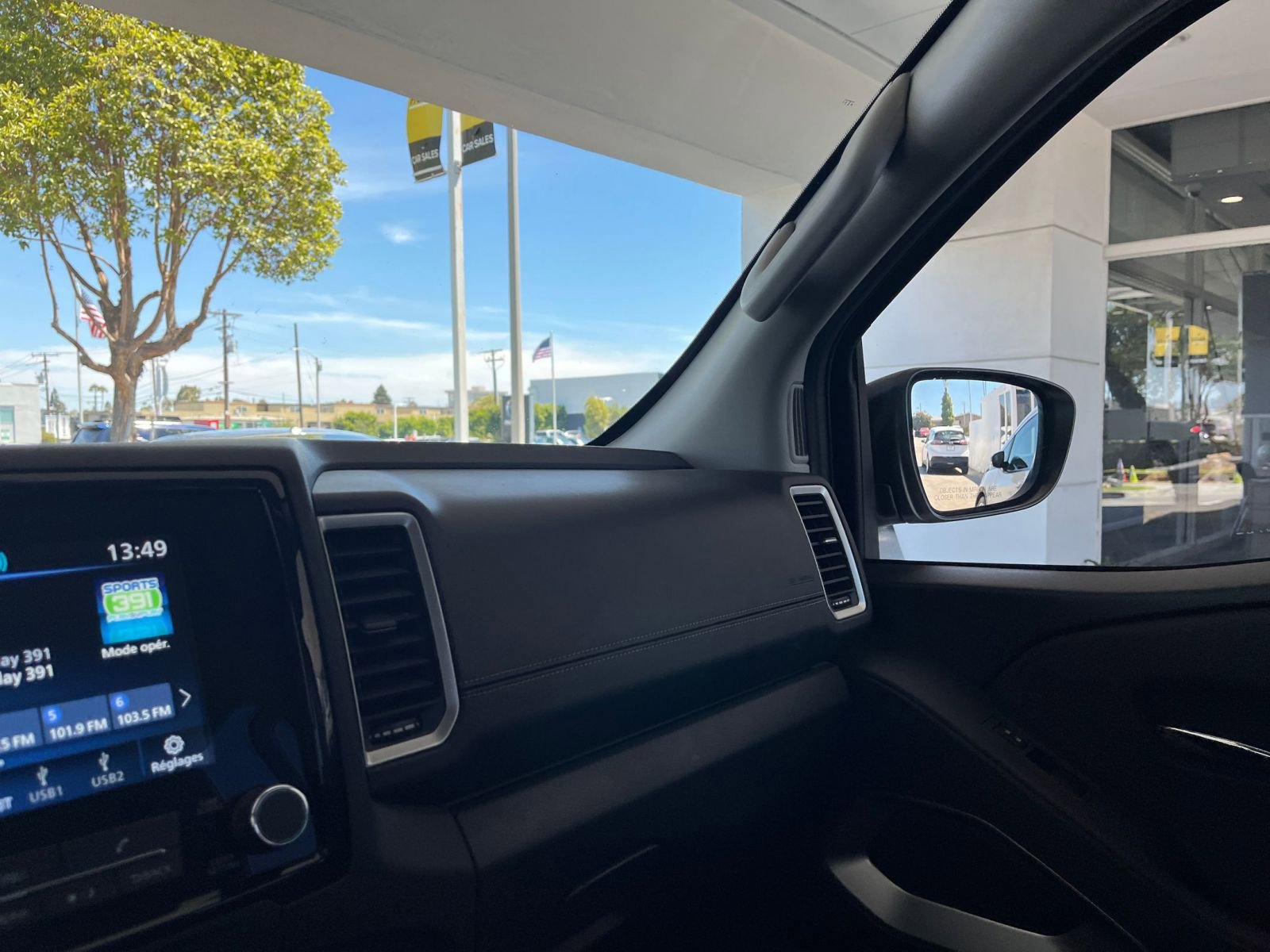 Thumbnail: 2024 Nissan Frontier - 35
