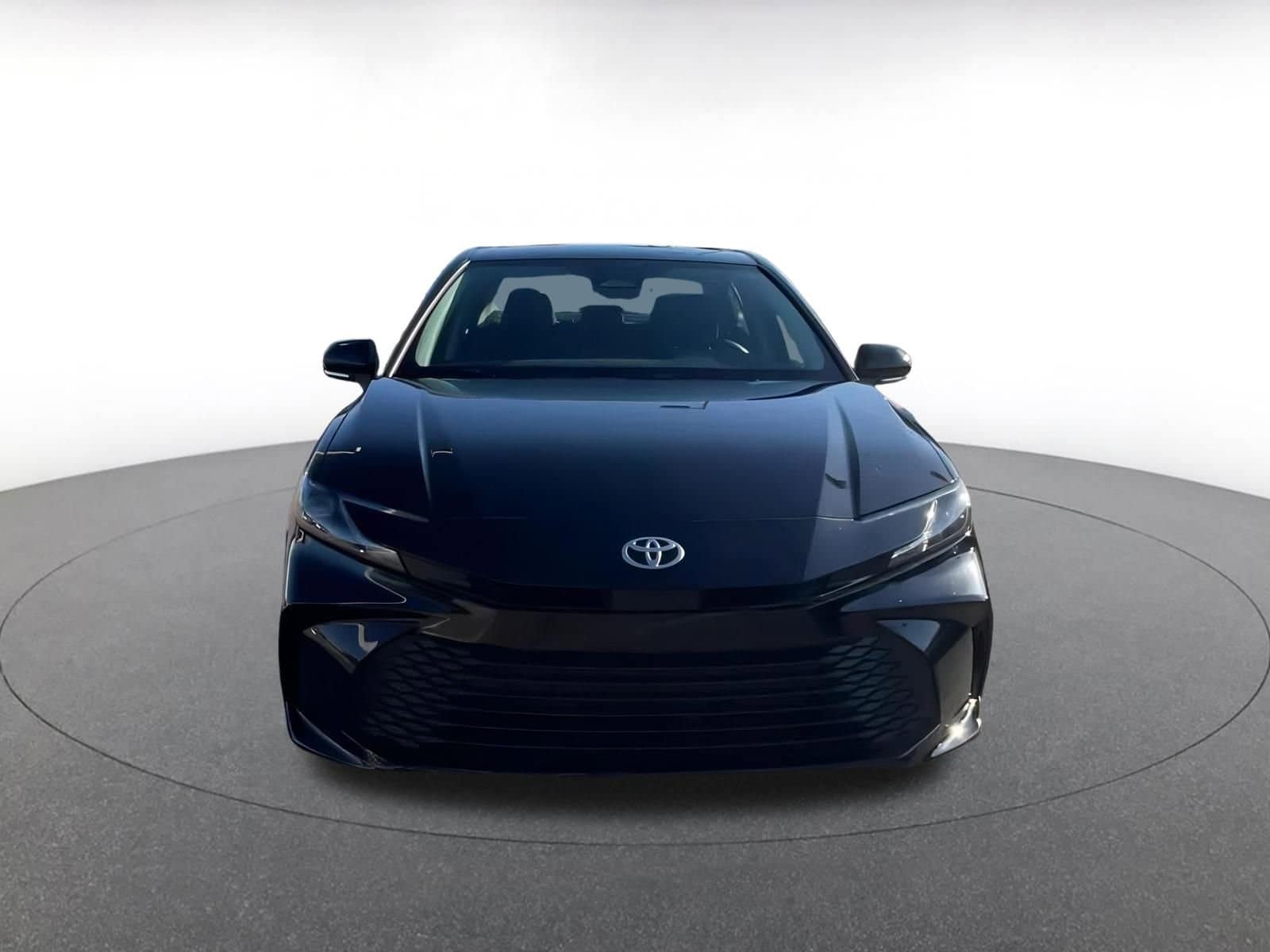 Thumbnail: 2025 Toyota Camry - 4