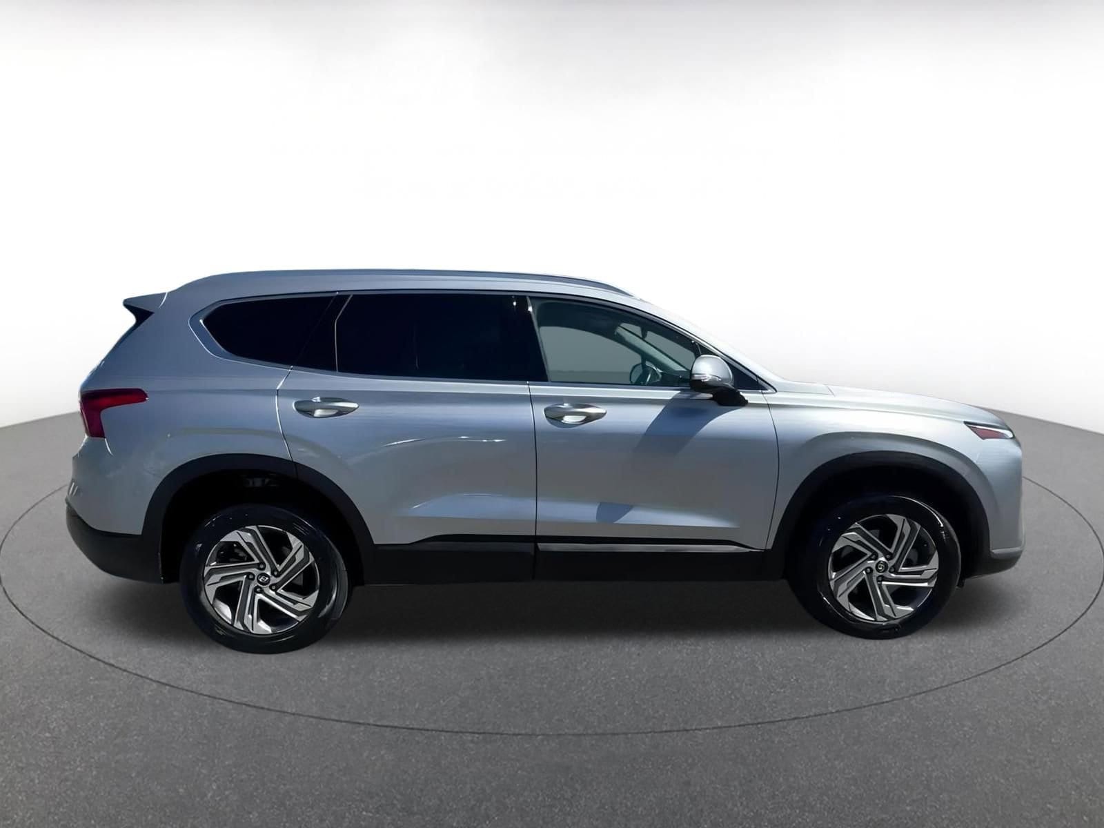 Thumbnail: 2023 Hyundai Santa Fe - 13