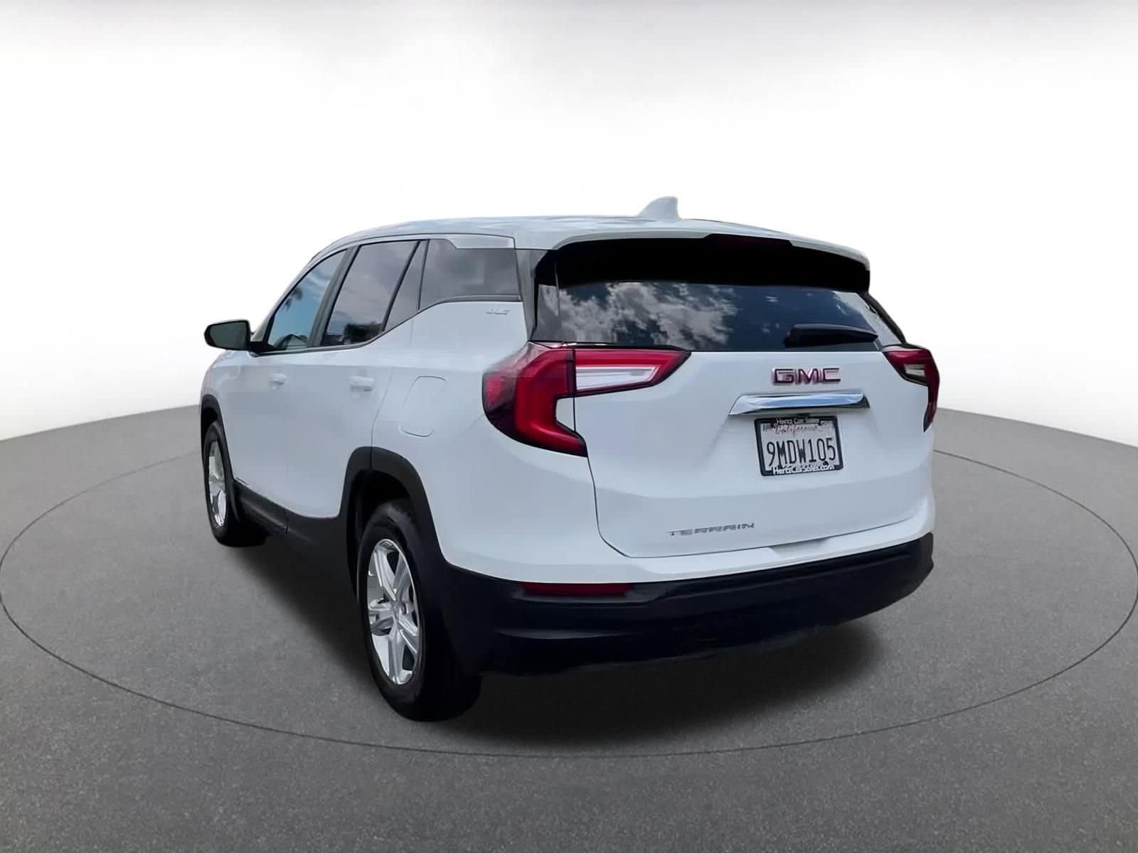 Thumbnail: 2024 GMC Terrain - 11