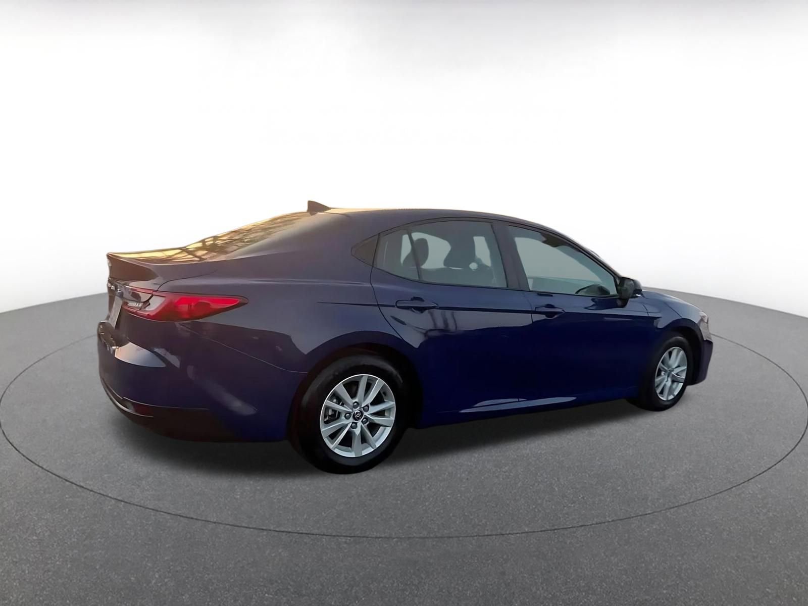 Thumbnail: 2025 Toyota Camry - 15