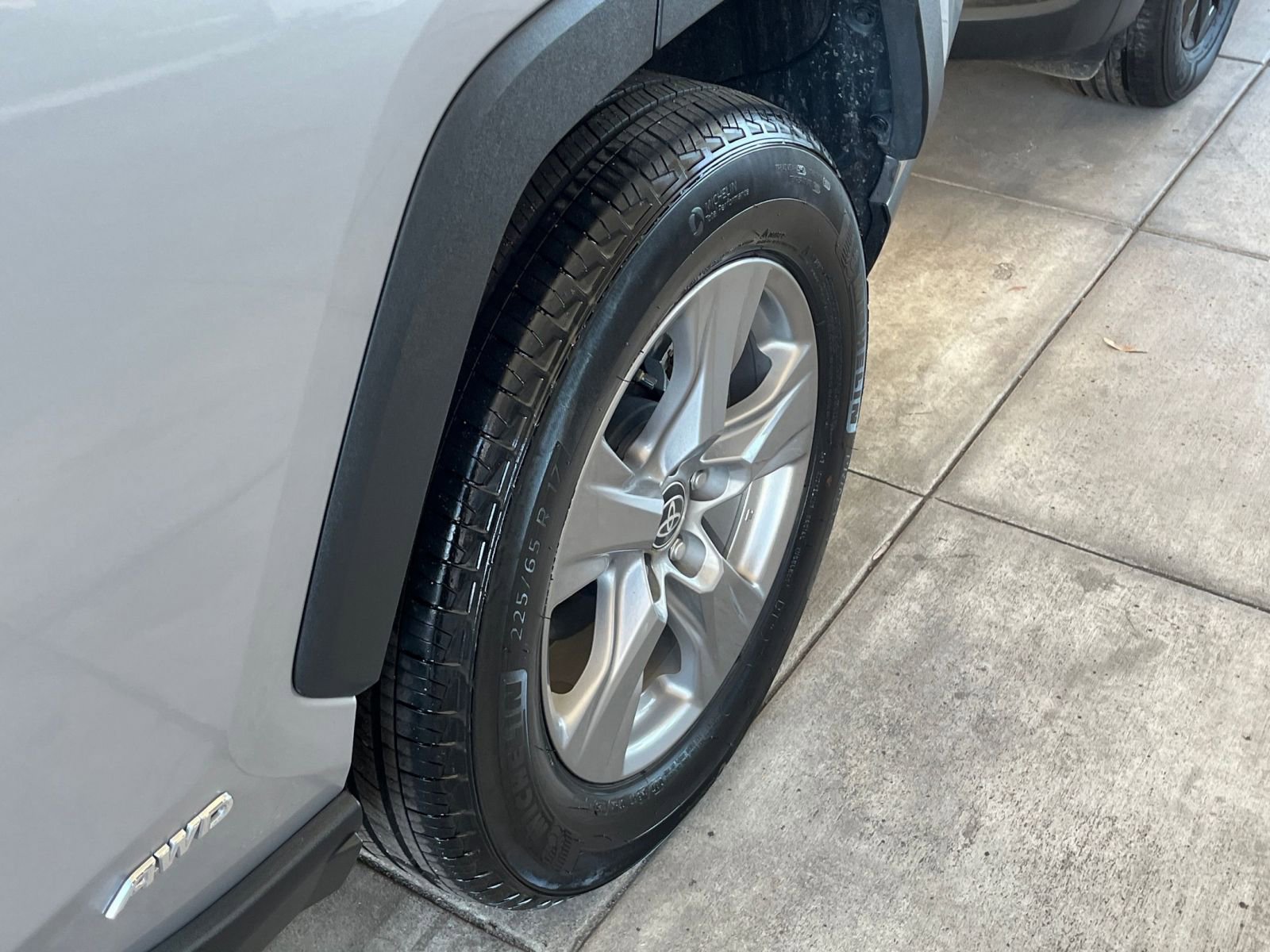 Thumbnail: 2025 Toyota RAV4 - 30