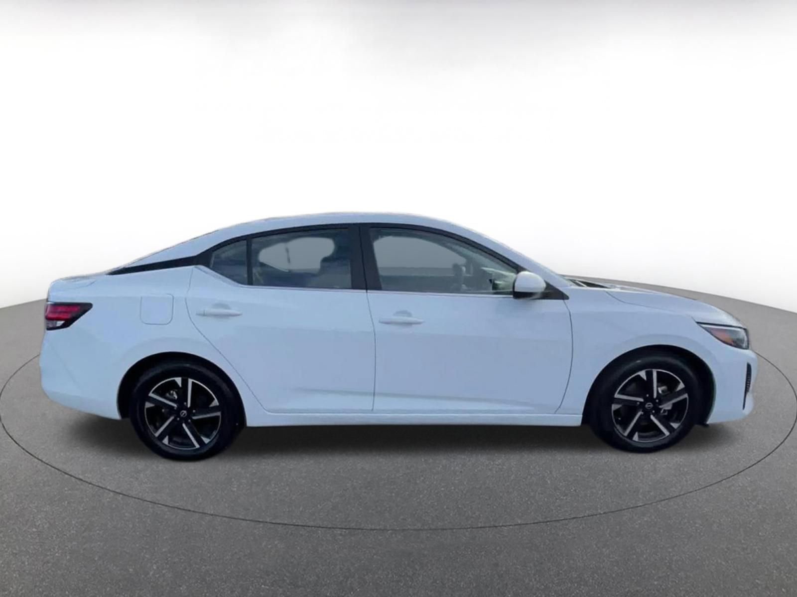 Thumbnail: 2025 Nissan Sentra - 16