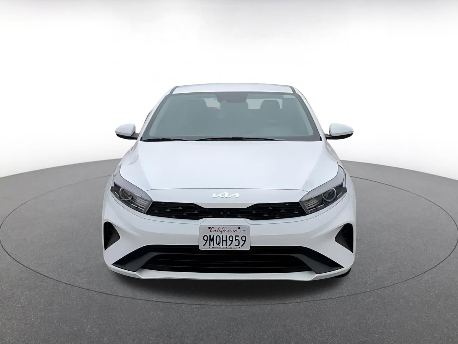 2024 Kia Forte LXS 4