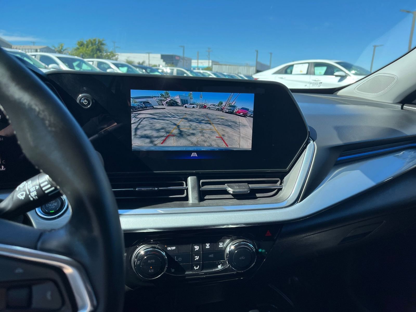 Thumbnail: 2025 Chevrolet Trax - 24