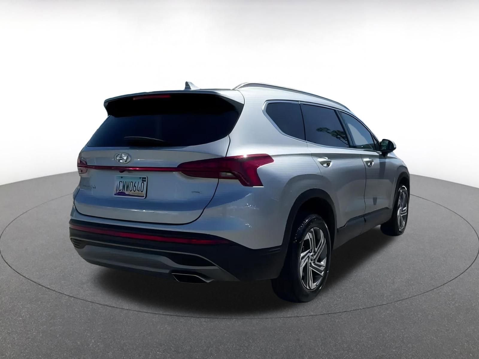 Thumbnail: 2023 Hyundai Santa Fe - 11