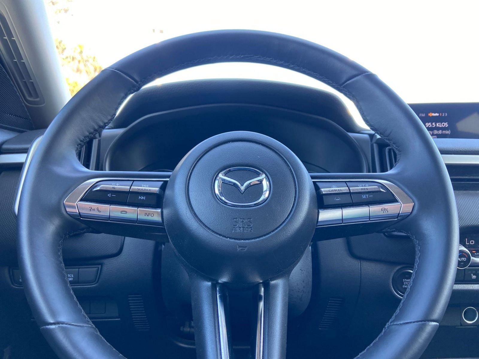 Thumbnail: 2025 Mazda CX-50 - 28