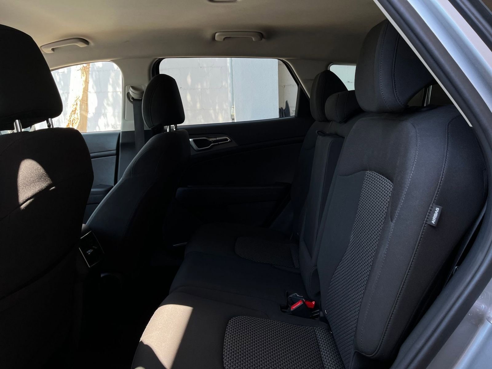 Thumbnail: 2024 Kia Sportage - 25