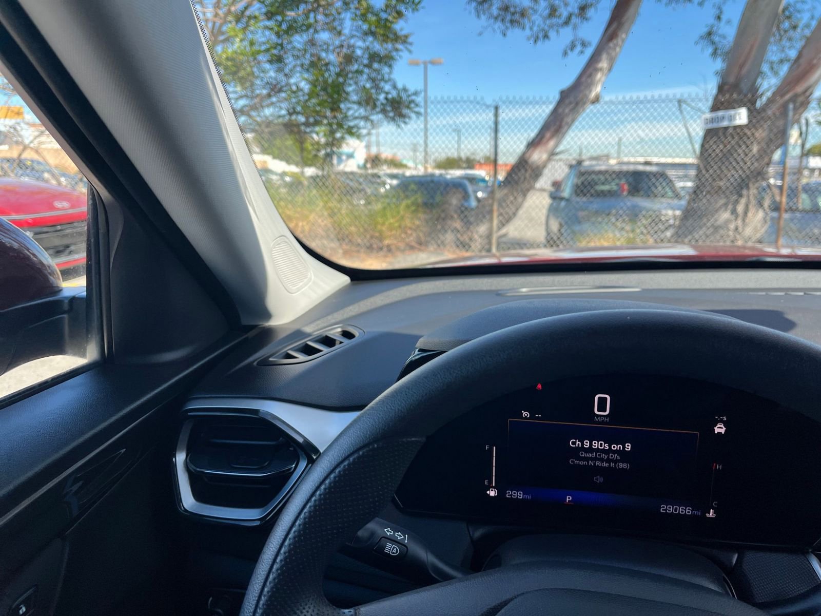 Thumbnail: 2025 Chevrolet TrailBlazer - 35