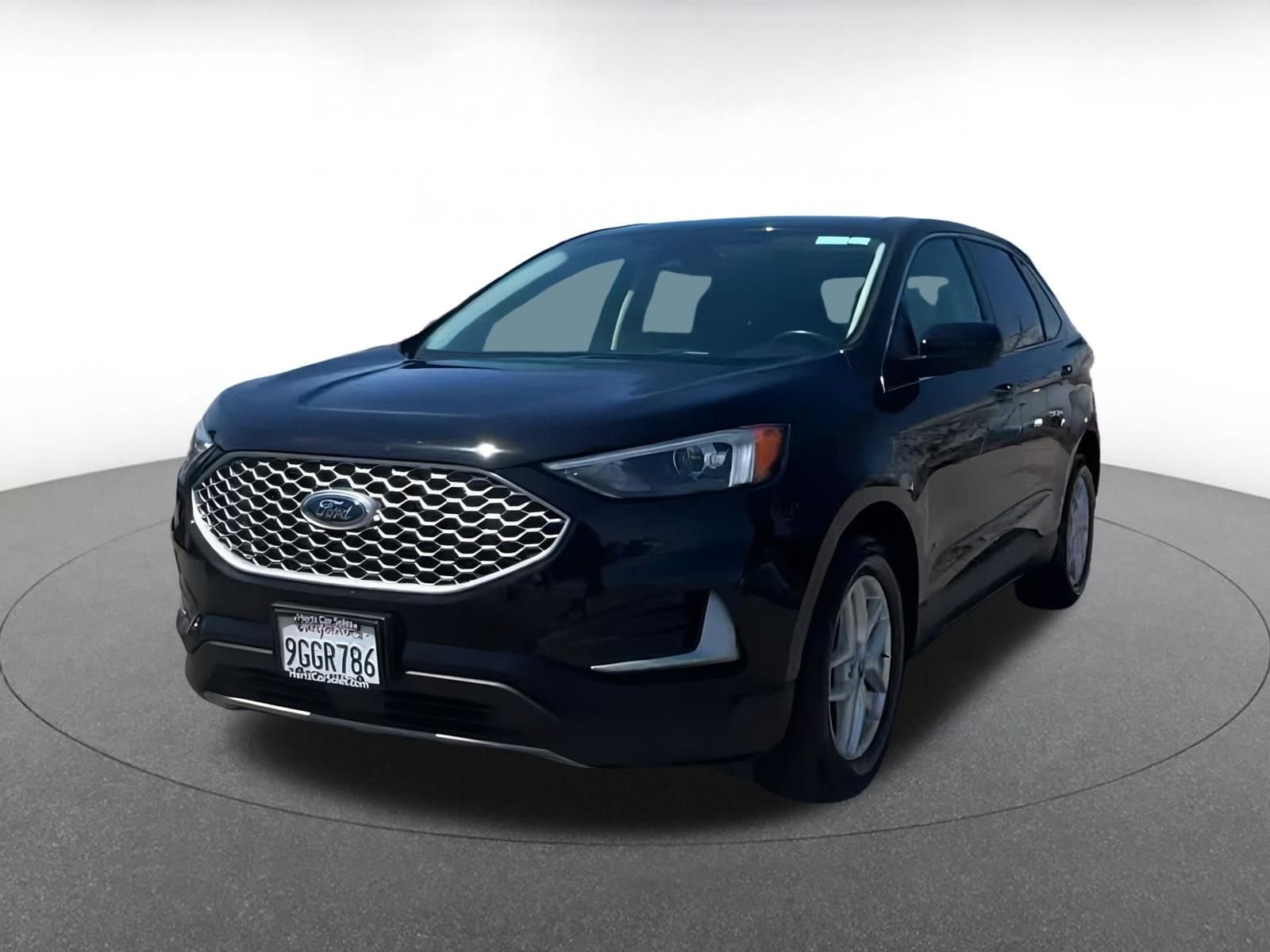 Thumbnail: 2023 Ford Edge - 5