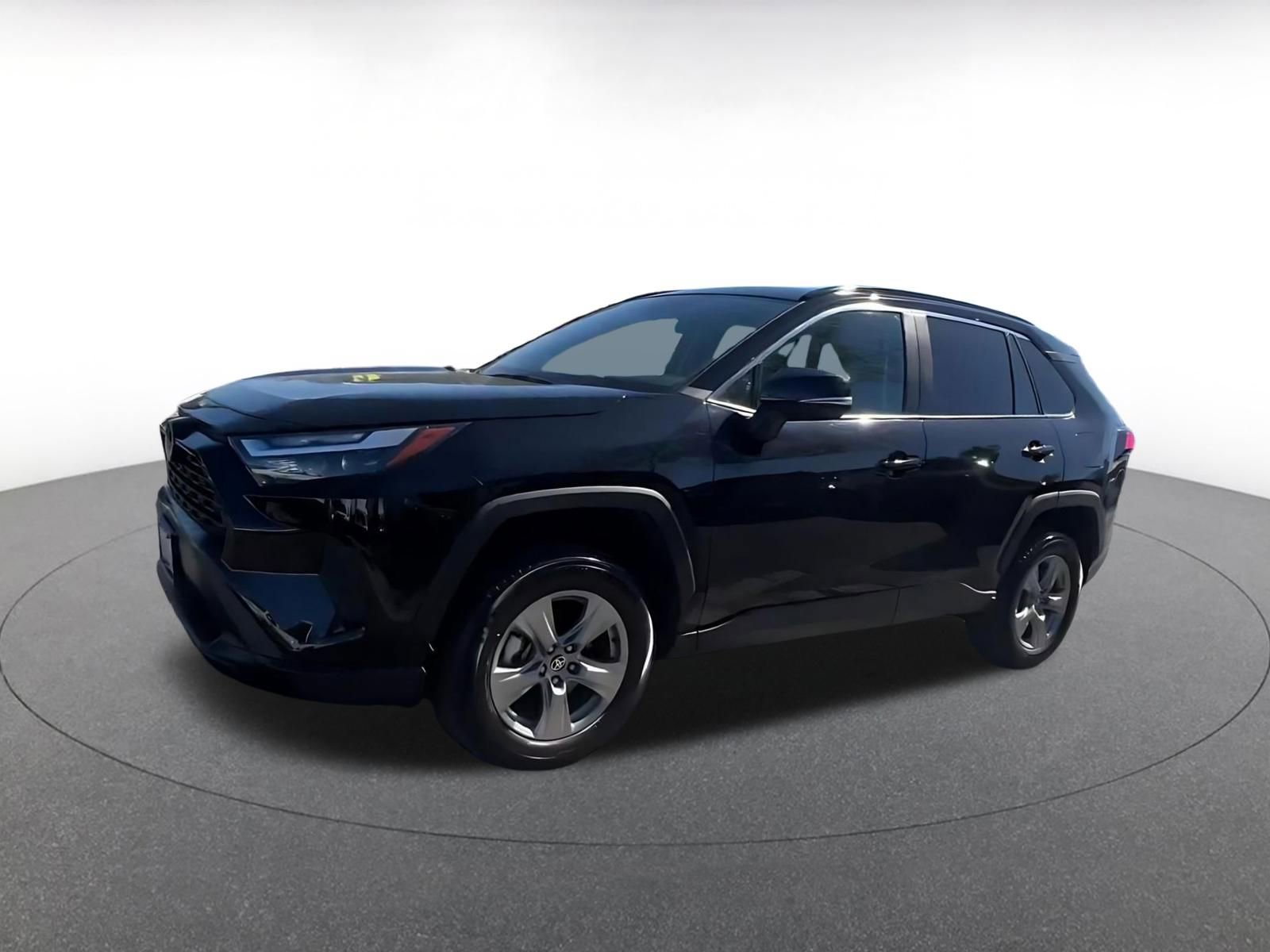 Thumbnail: 2025 Toyota RAV4 - 7