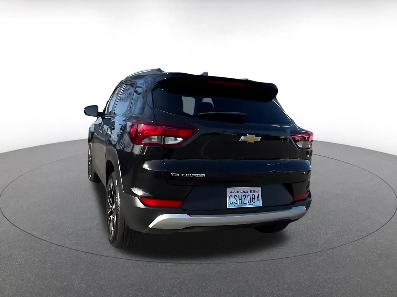 Thumbnail: 2025 Chevrolet TrailBlazer - 11