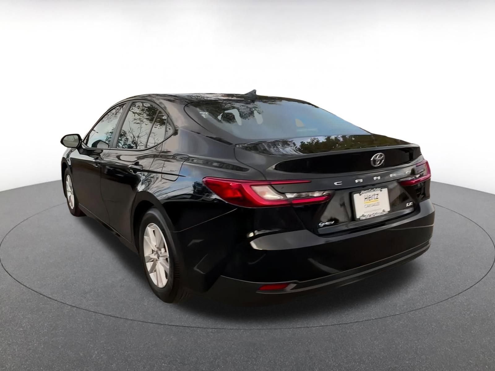 Thumbnail: 2025 Toyota Camry - 11