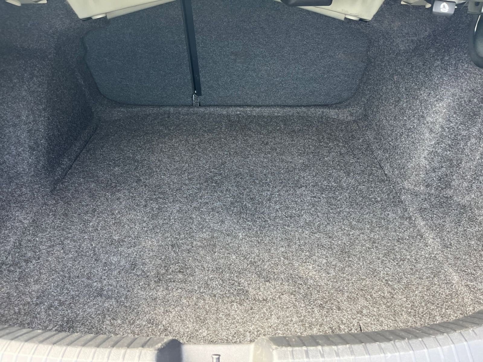 Thumbnail: 2025 Volkswagen Jetta - 31