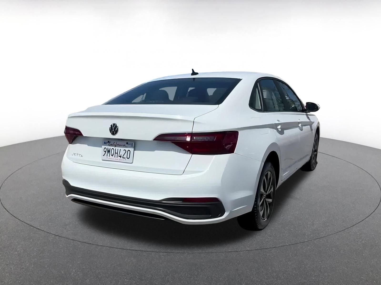 2024 Volkswagen Jetta S 11