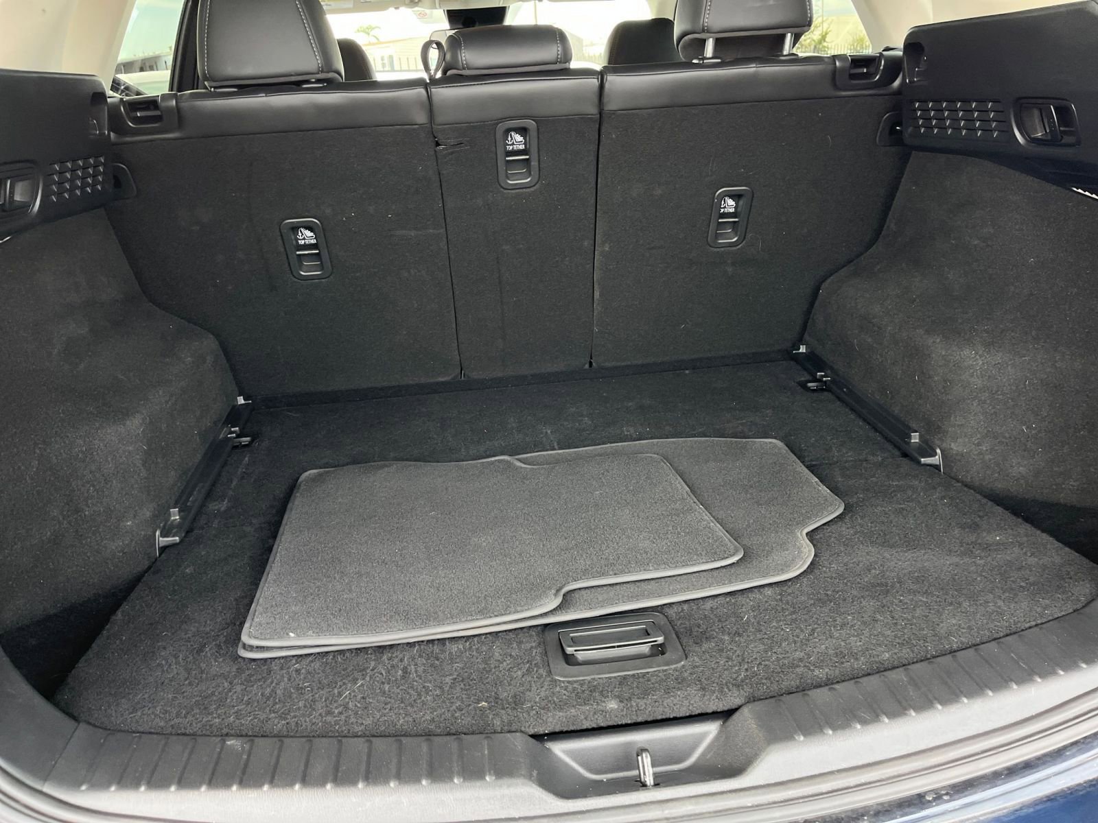 Thumbnail: 2025 Mazda CX-5 - 31