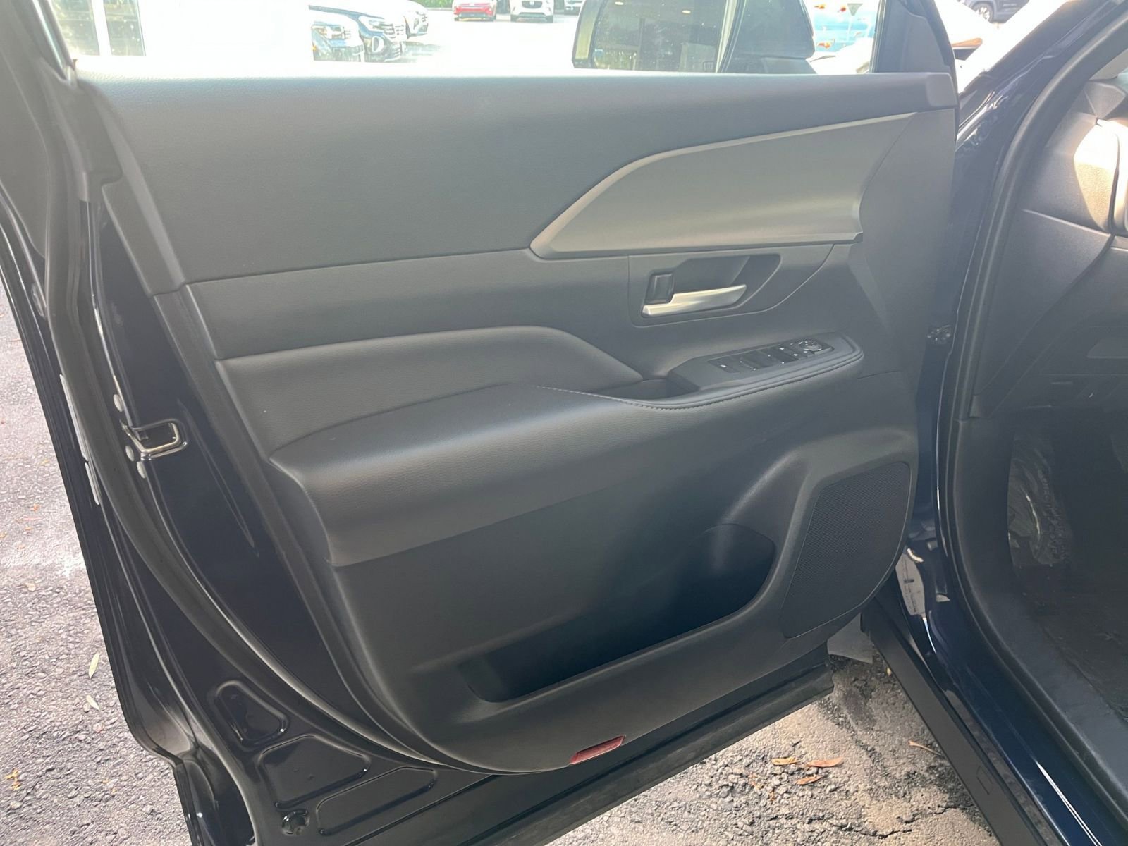 Thumbnail: 2025 Toyota Grand Highlander - 20