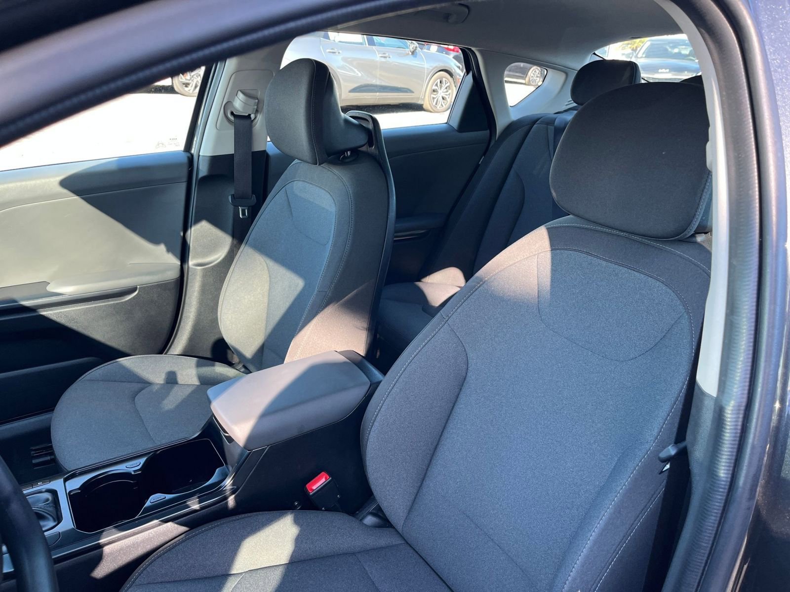 Thumbnail: 2025 Kia K4 - 28