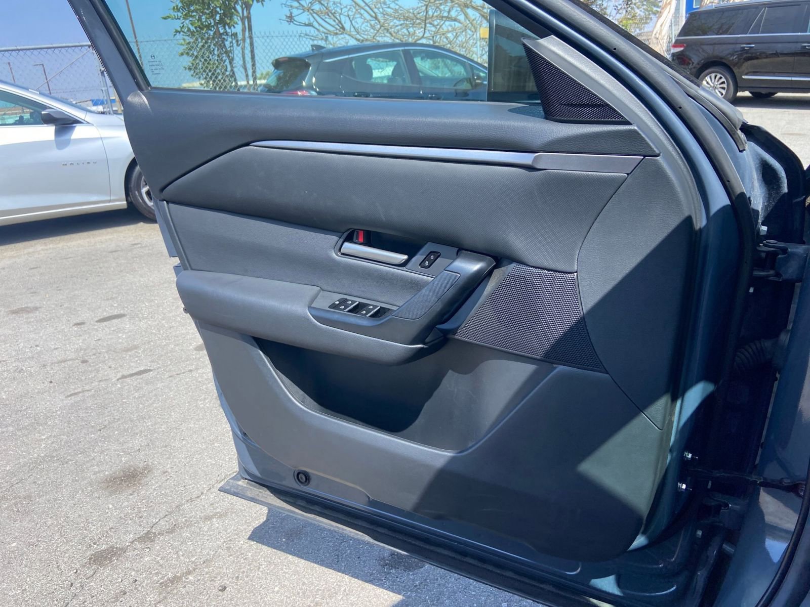 Thumbnail: 2025 Mazda CX-50 - 20