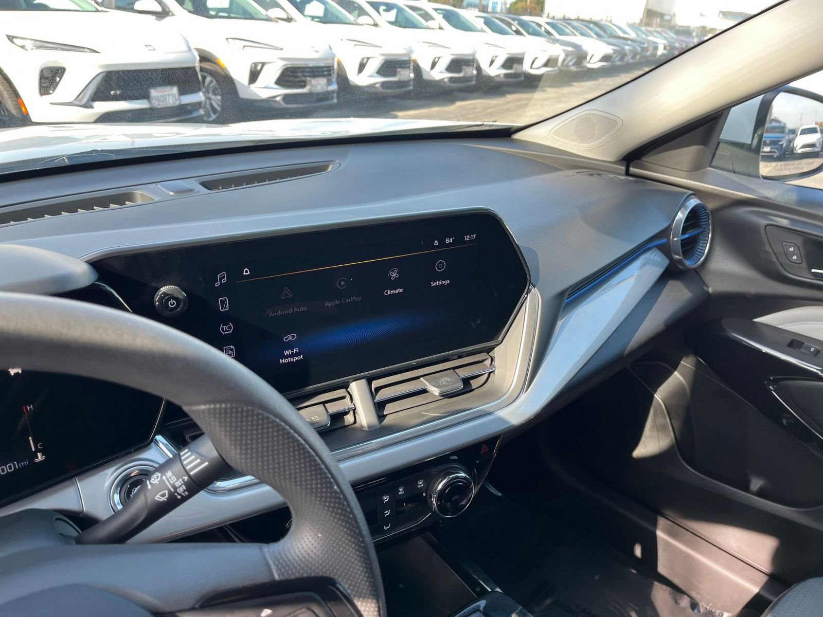 Thumbnail: 2025 Chevrolet Trax - 18