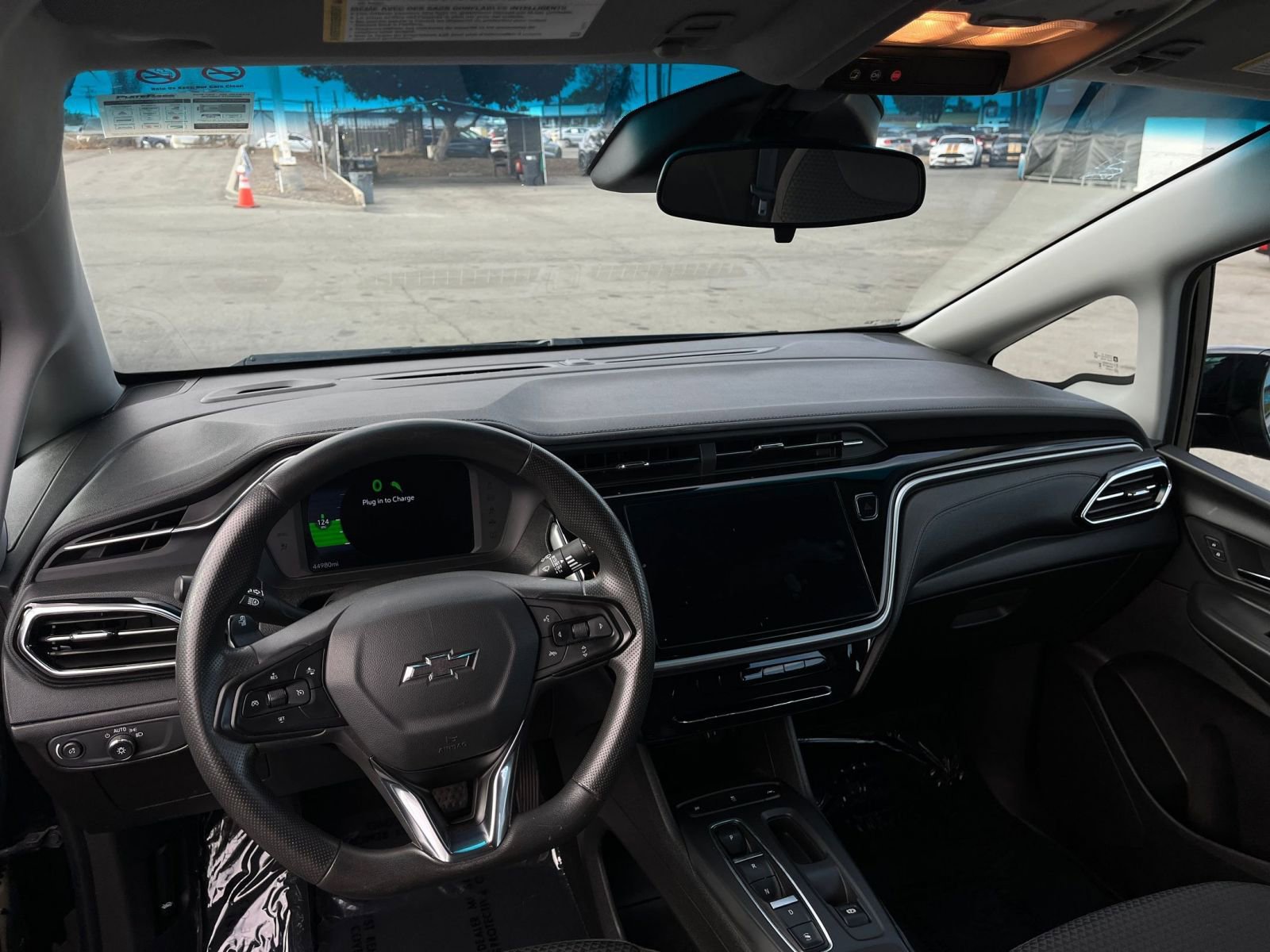 Thumbnail: 2023 Chevrolet Bolt EV - 32