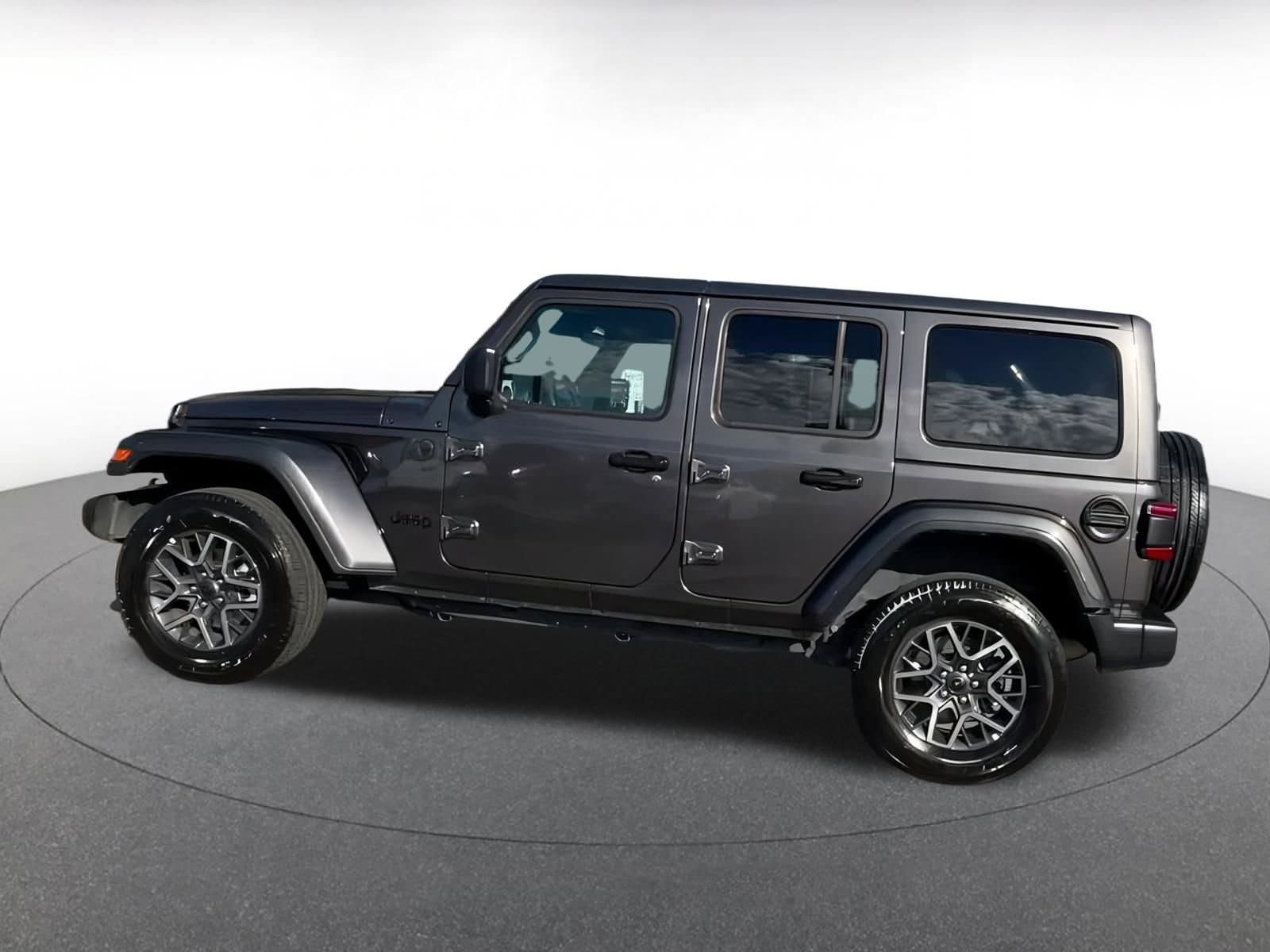 Thumbnail: 2025 Jeep Wrangler - 8