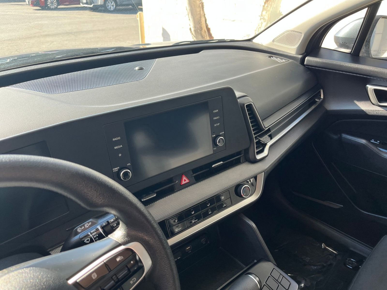 Thumbnail: 2025 Kia Sportage - 17