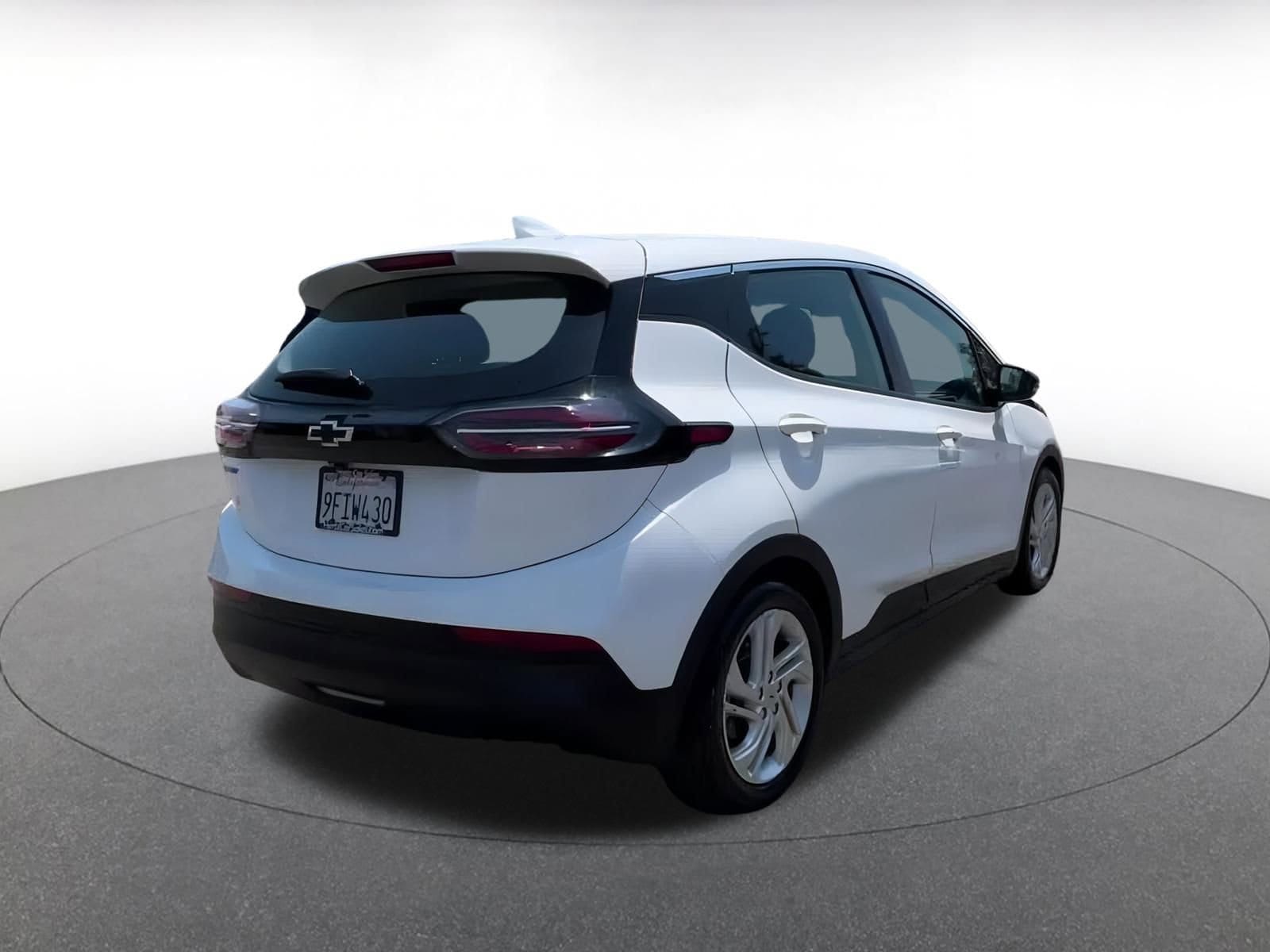 Thumbnail: 2023 Chevrolet Bolt EV - 11