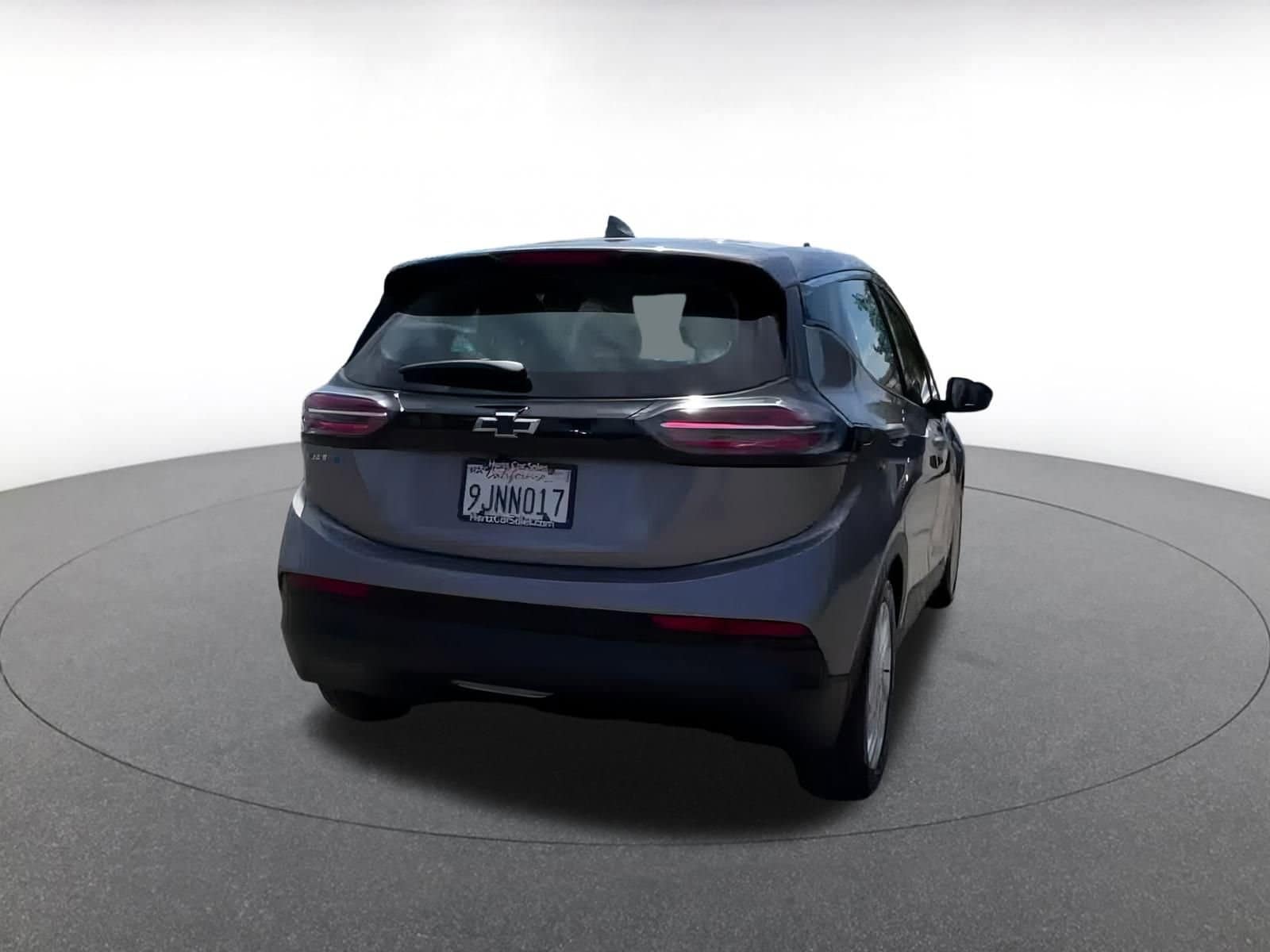 Thumbnail: 2023 Chevrolet Bolt EV - 12