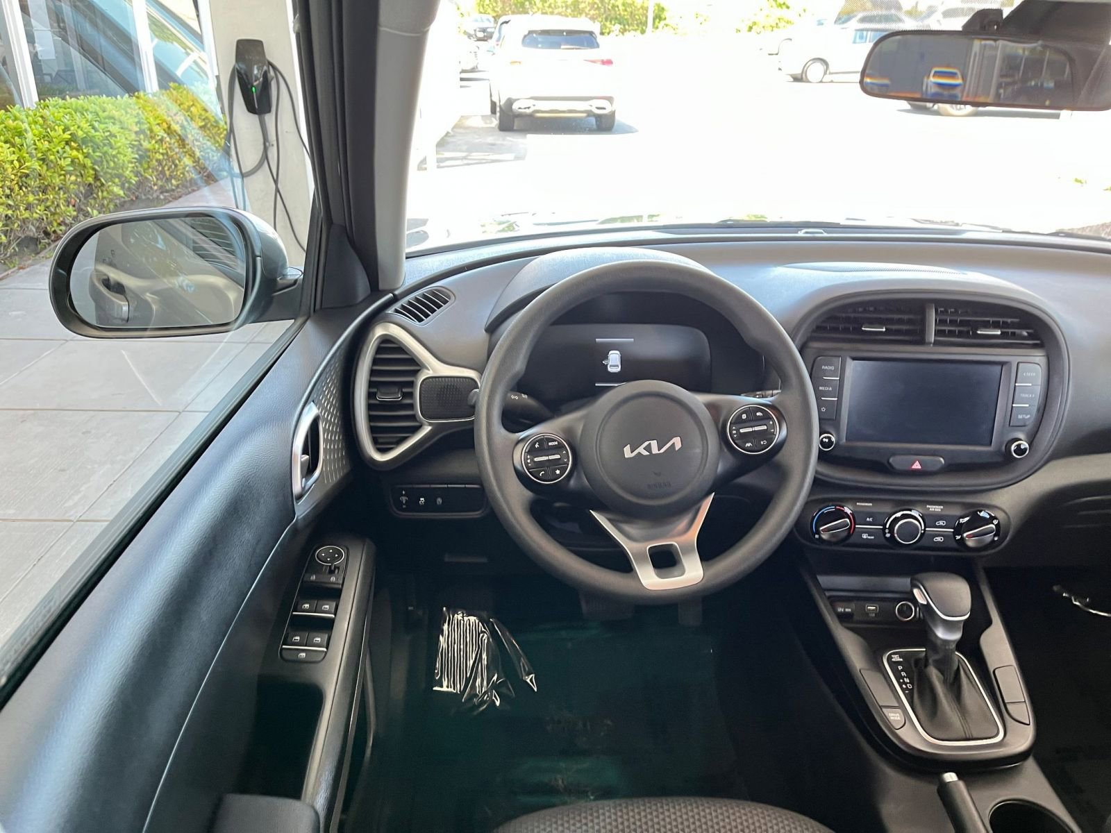 Thumbnail: 2024 Kia Soul - 29