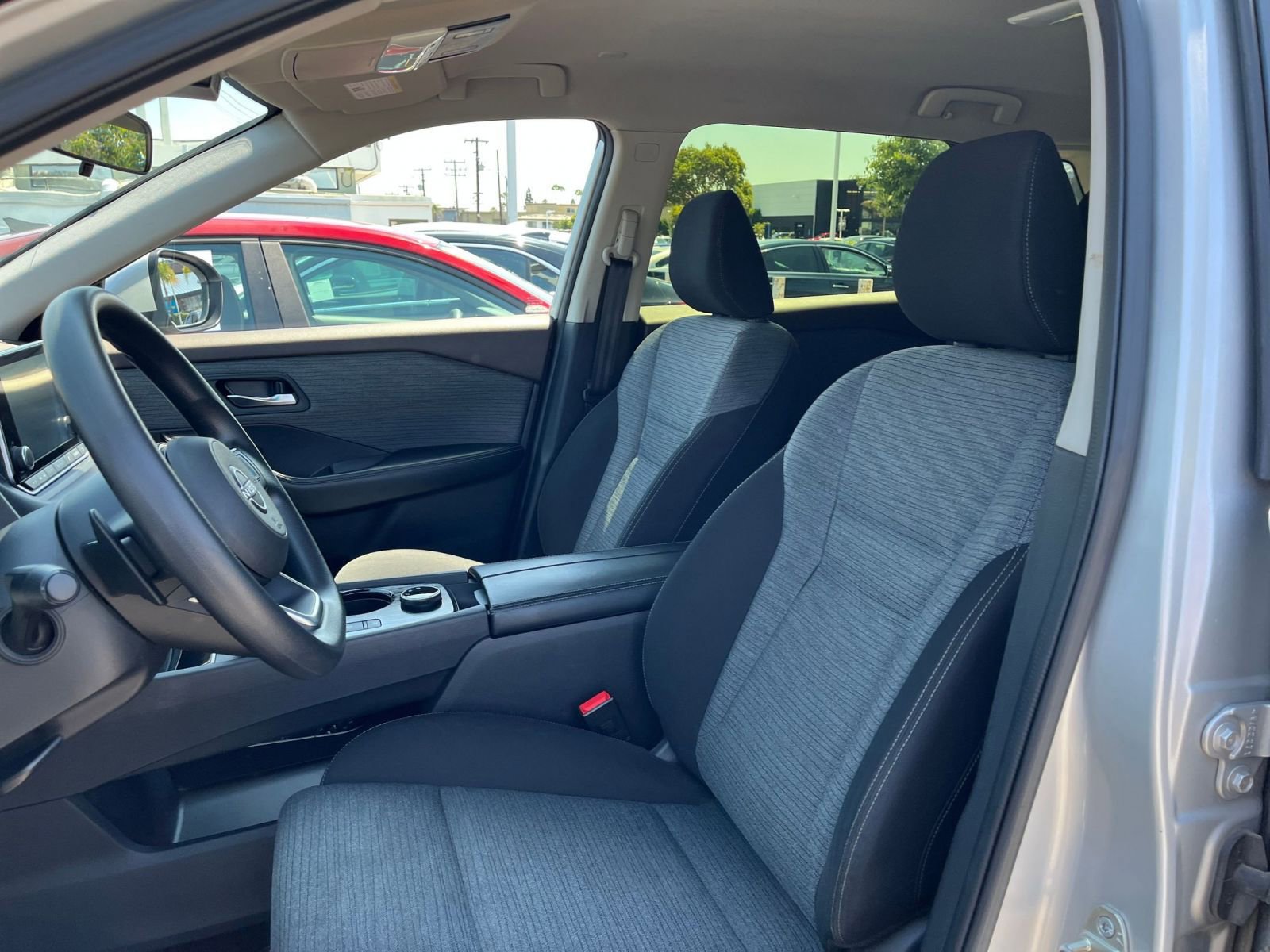 Thumbnail: 2023 Nissan Rogue - 27