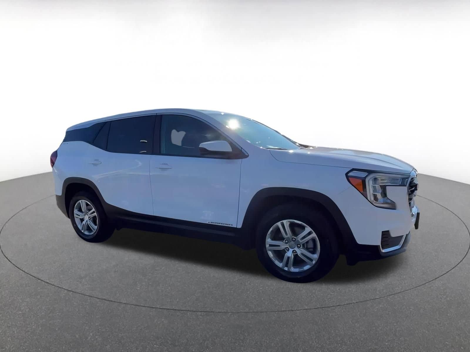 Thumbnail: 2024 GMC Terrain - 2