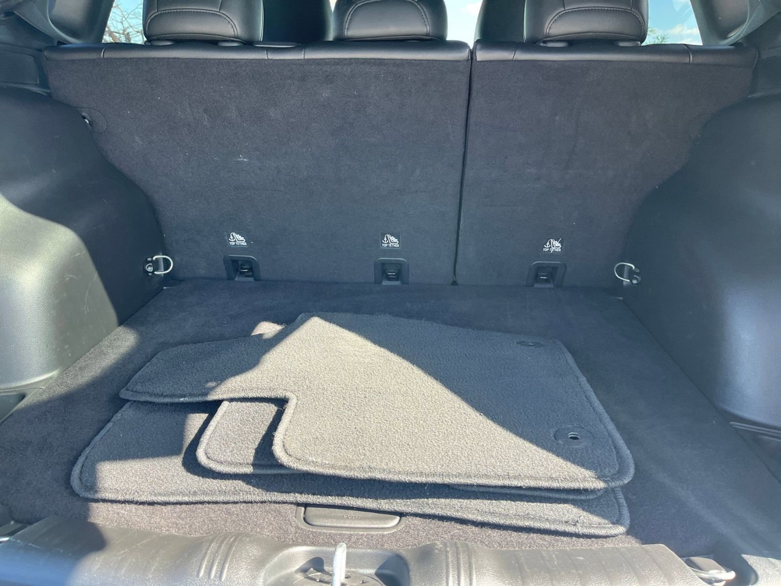 Thumbnail: 2025 Jeep Compass - 32