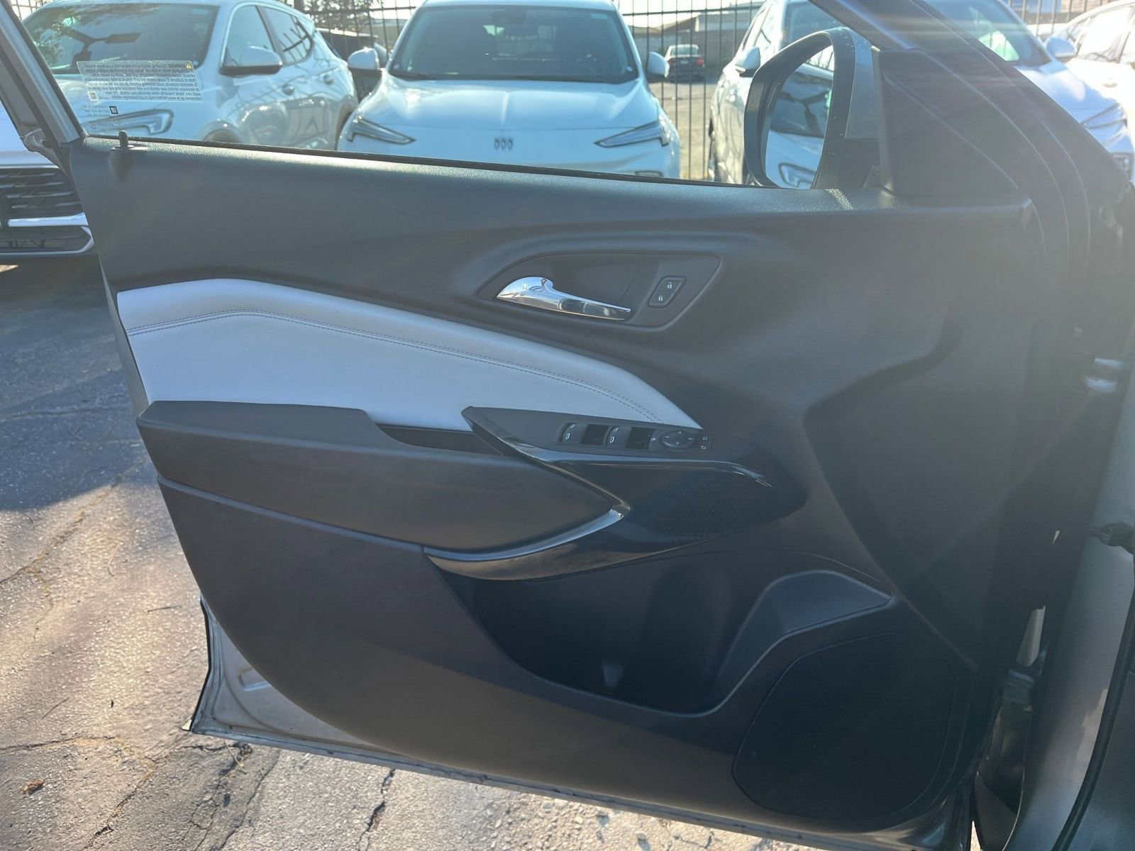 Thumbnail: 2025 Chevrolet Trax - 18