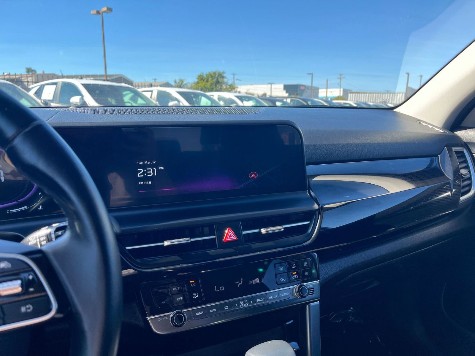 Thumbnail: 2025 Kia Seltos - 17