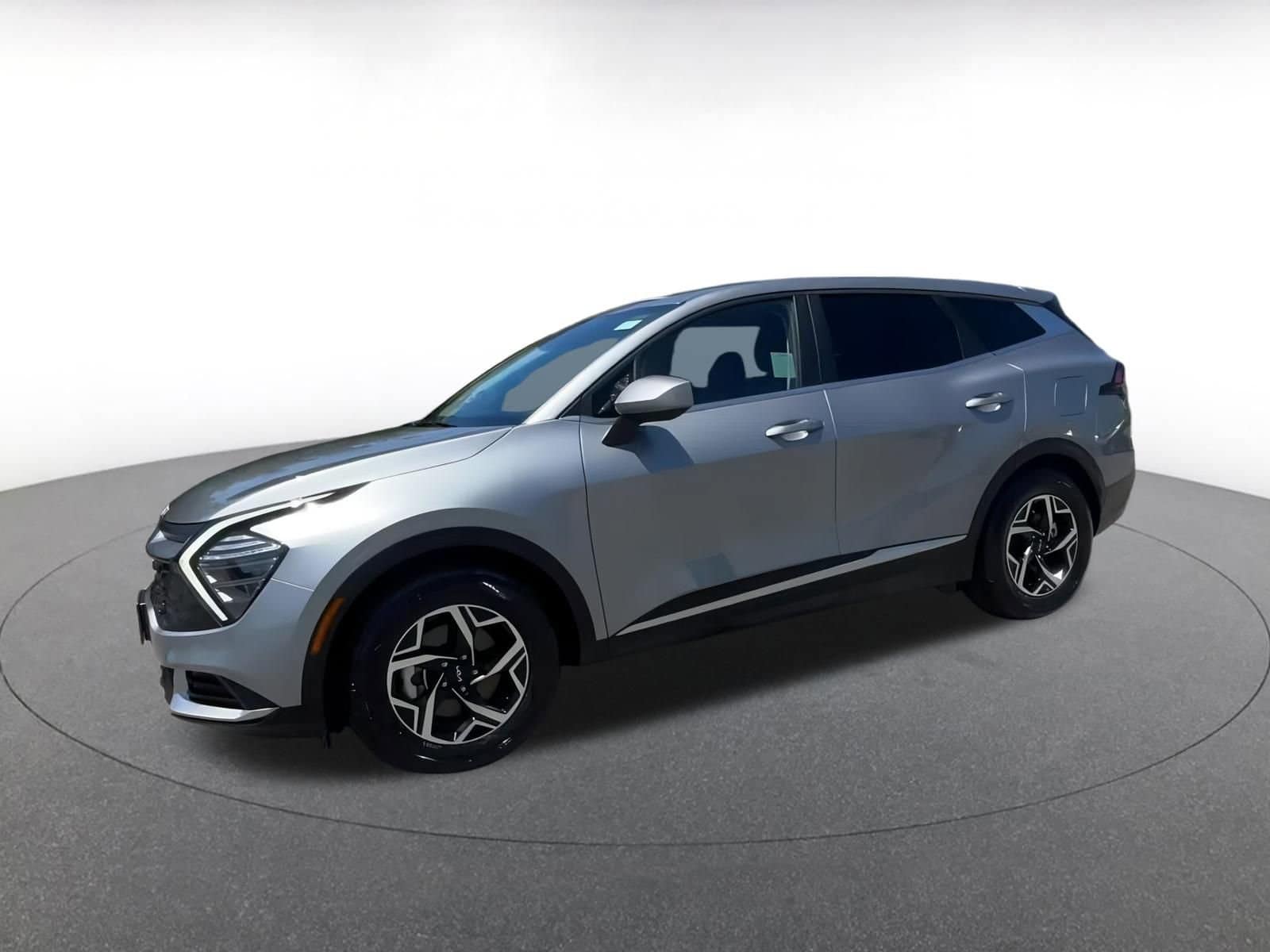 Thumbnail: 2024 Kia Sportage - 8