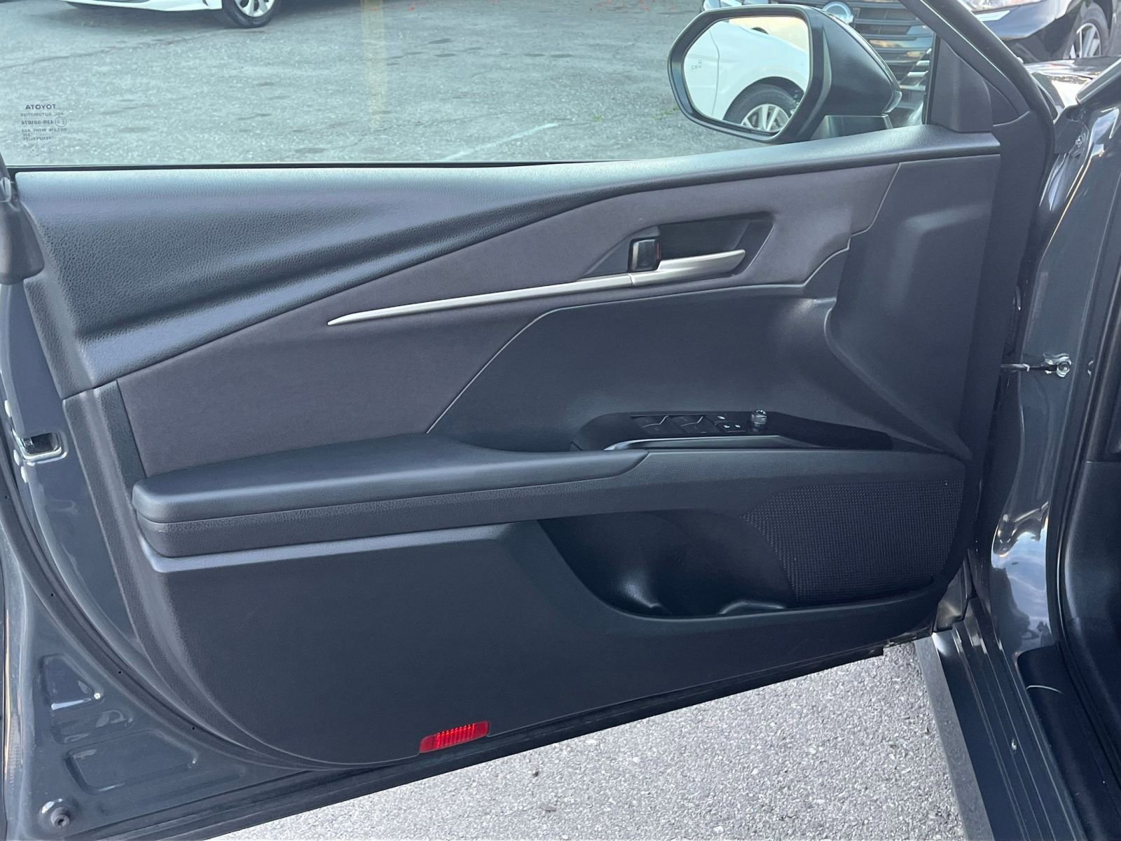 Thumbnail: 2025 Toyota Camry - 18