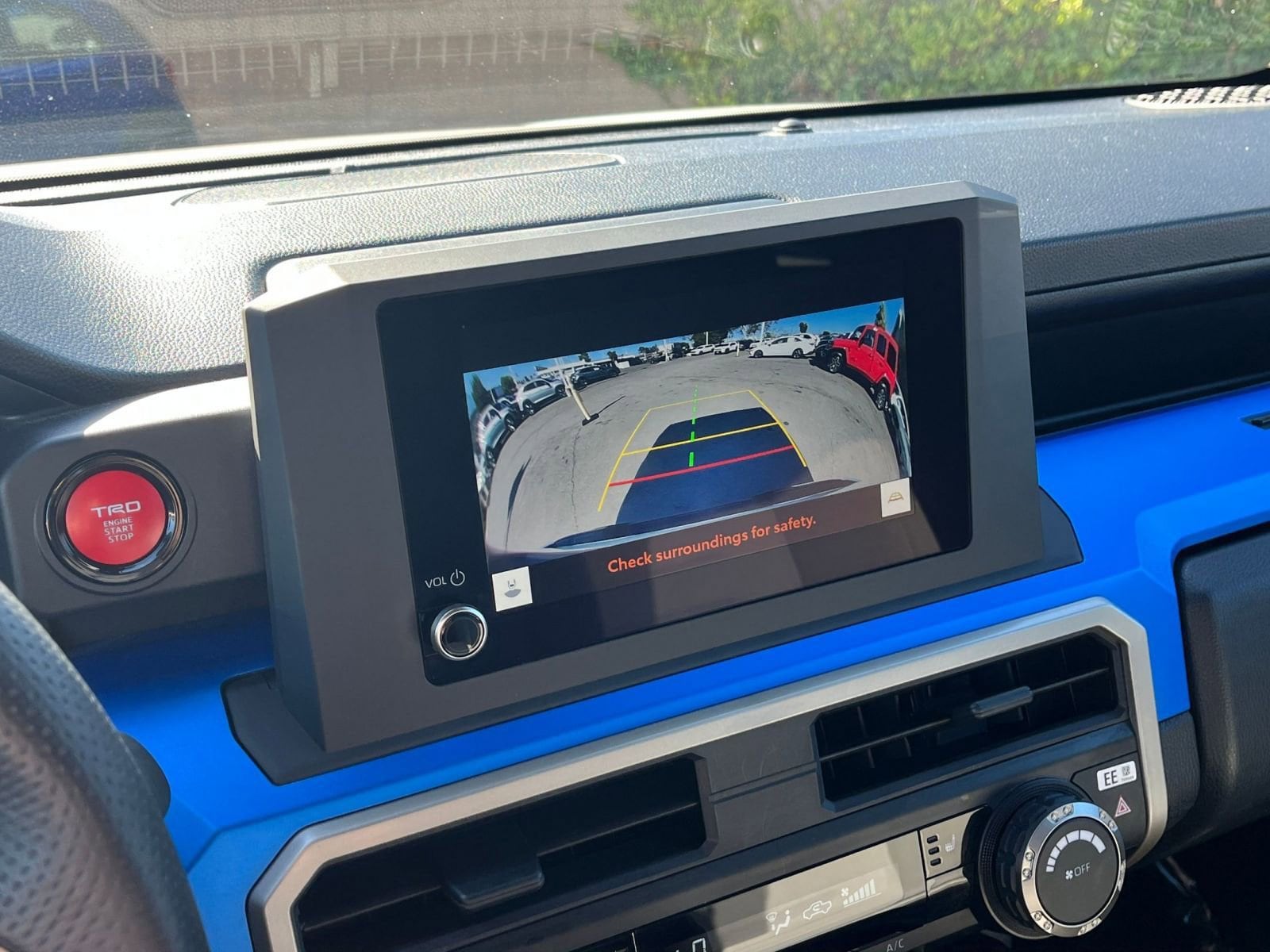 Thumbnail: 2025 Toyota Tacoma - 17