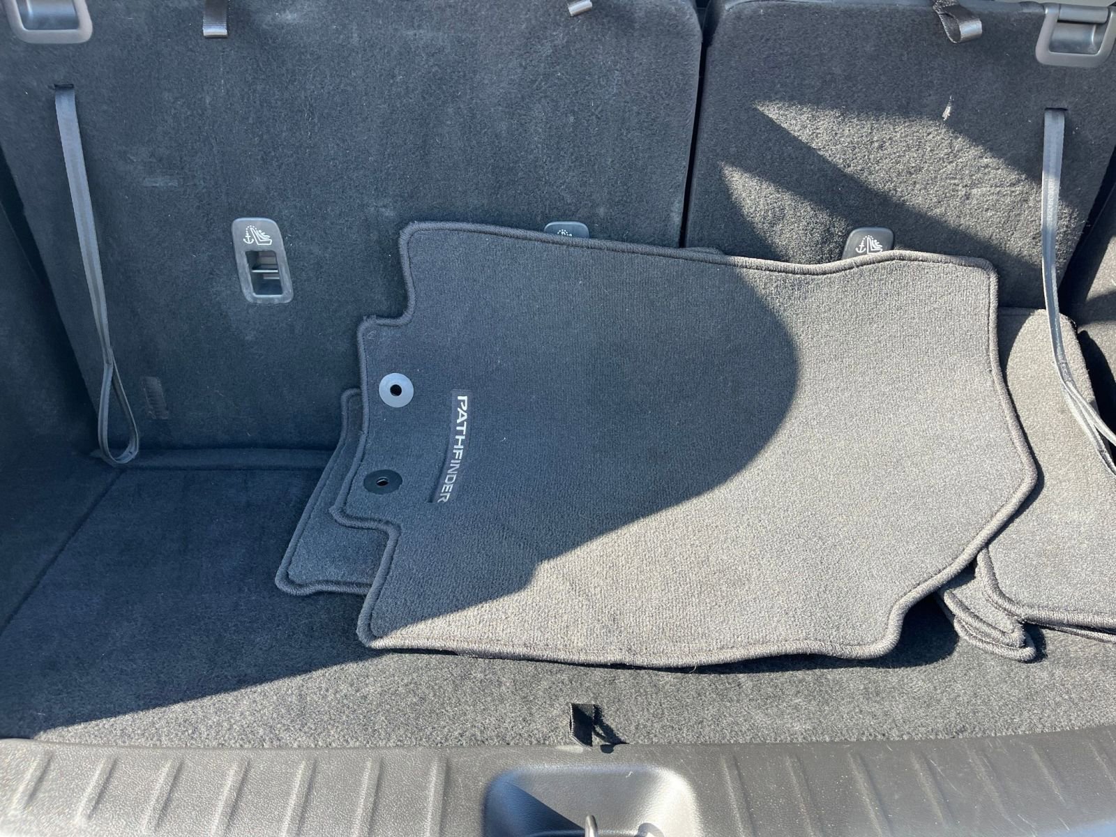 Thumbnail: 2025 Nissan Pathfinder - 33