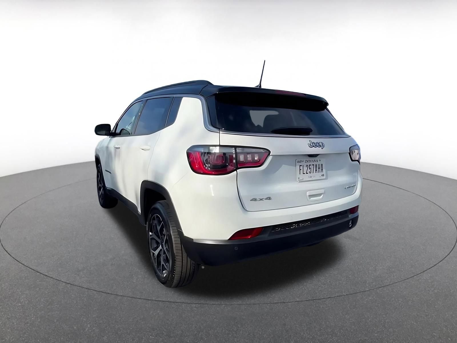 Thumbnail: 2025 Jeep Compass - 11