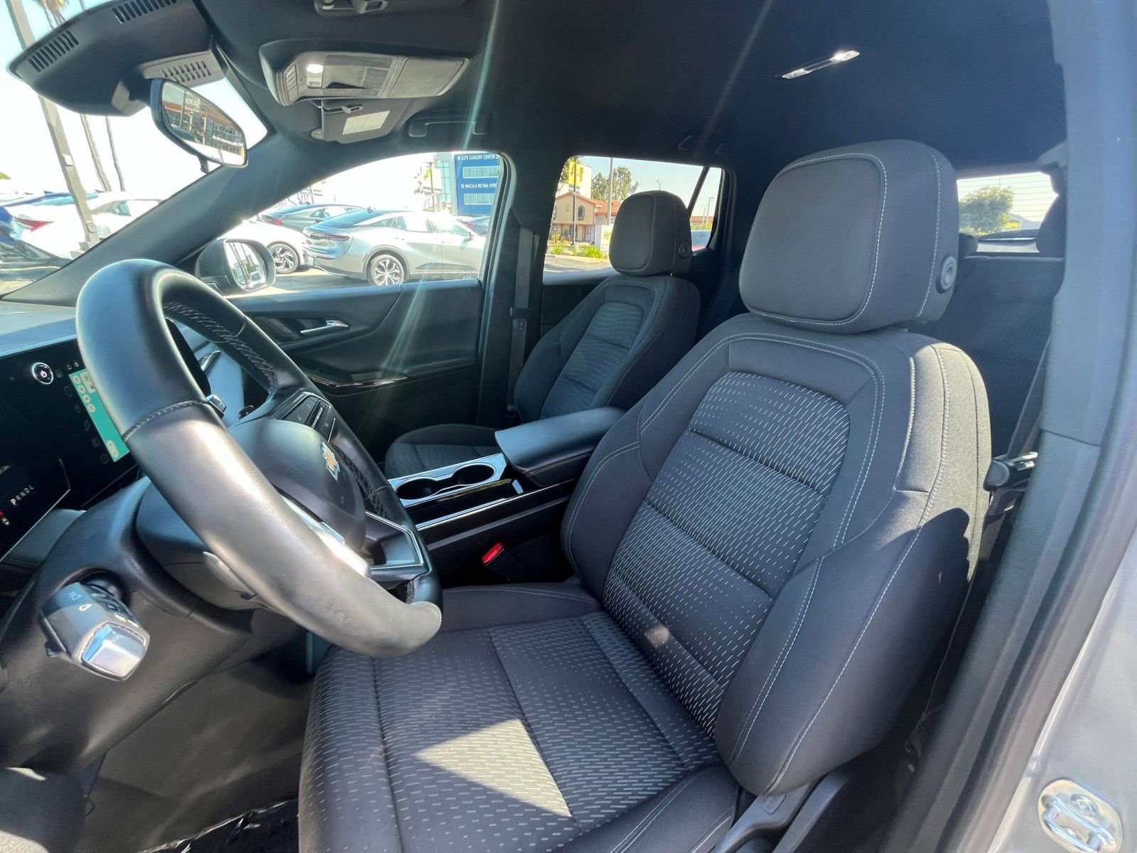 Thumbnail: 2025 Chevrolet Equinox - 29