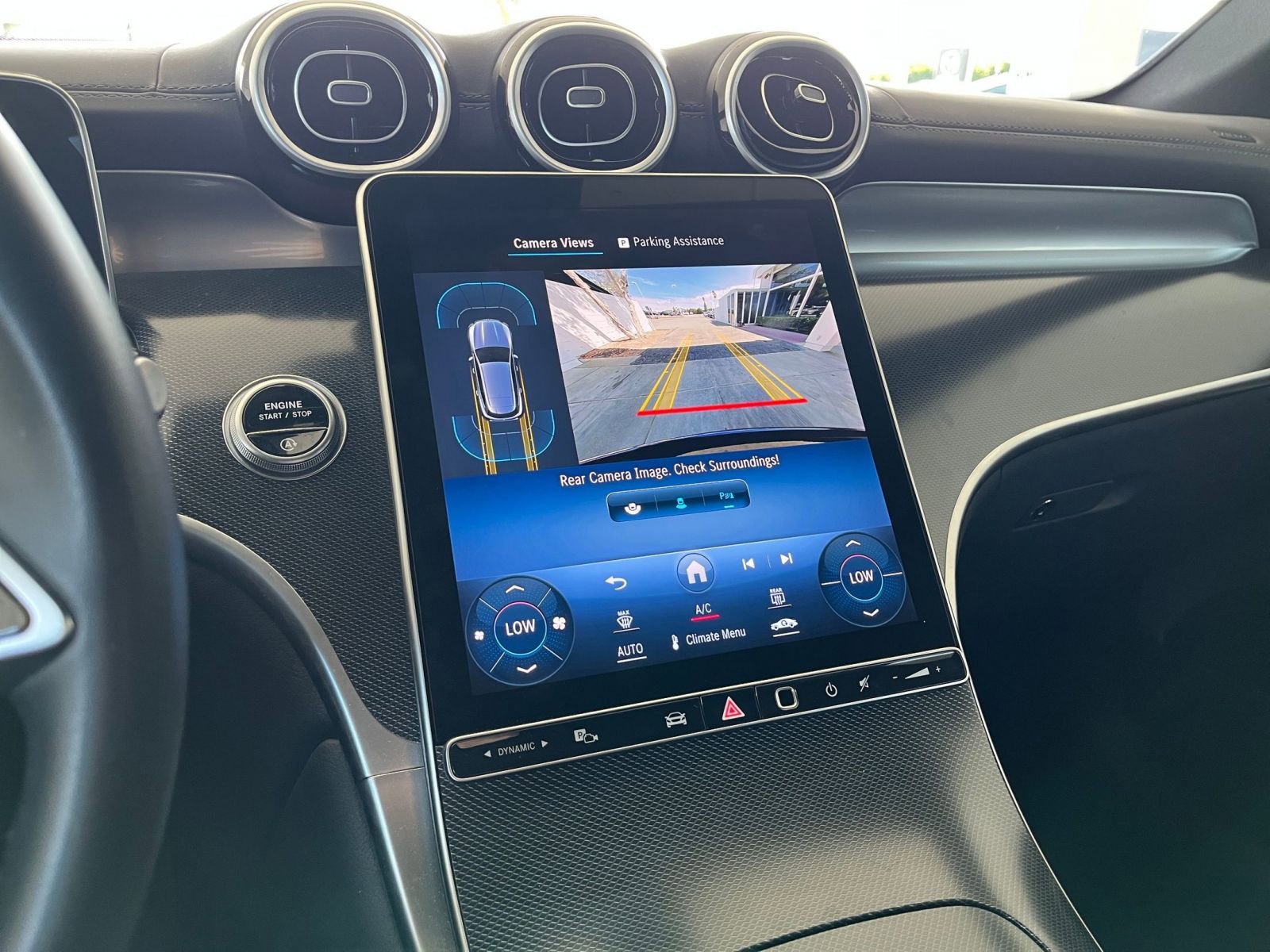 Thumbnail: 2024 Mercedes-Benz GLC - 17