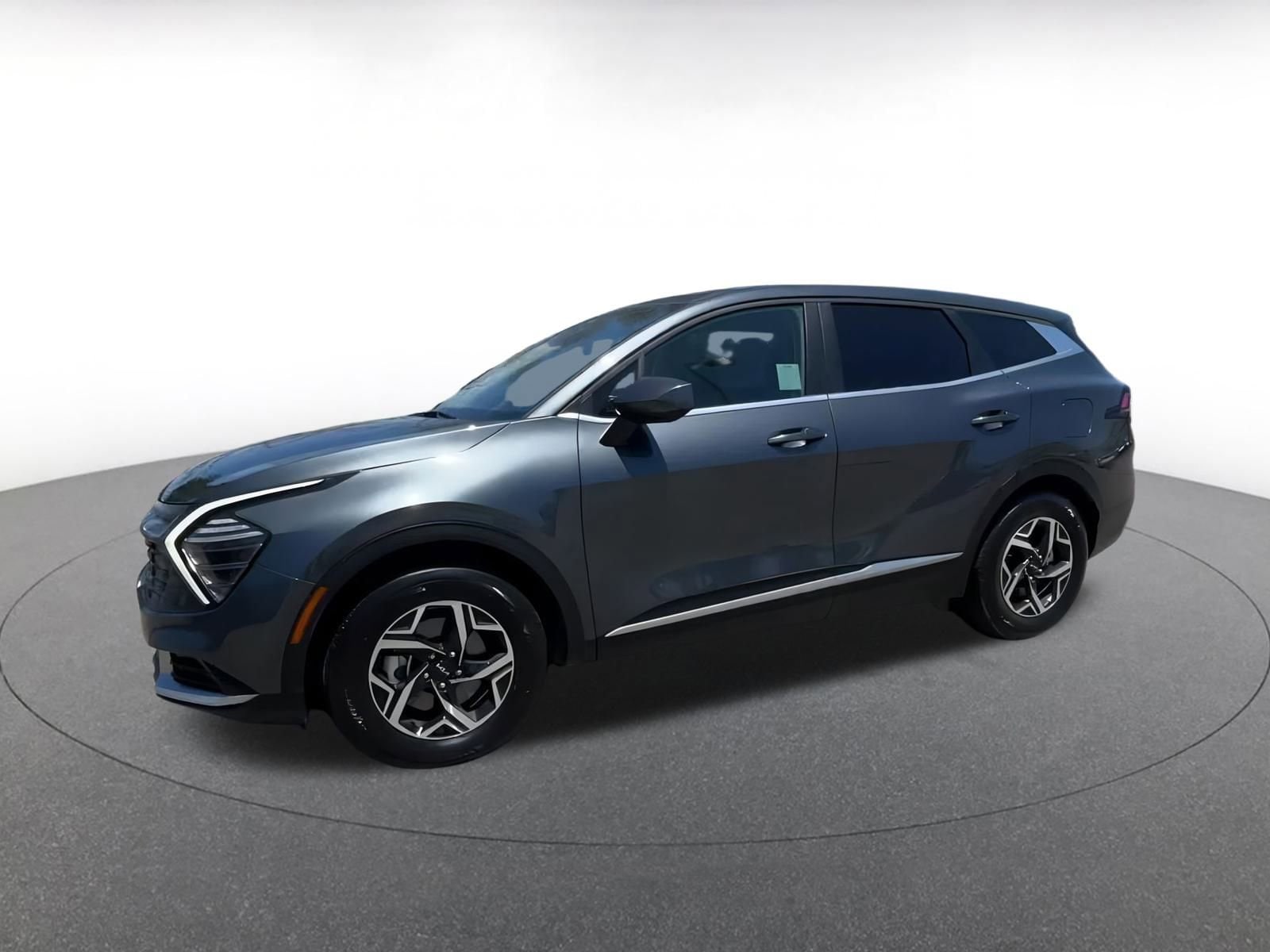 Thumbnail: 2024 Kia Sportage - 8