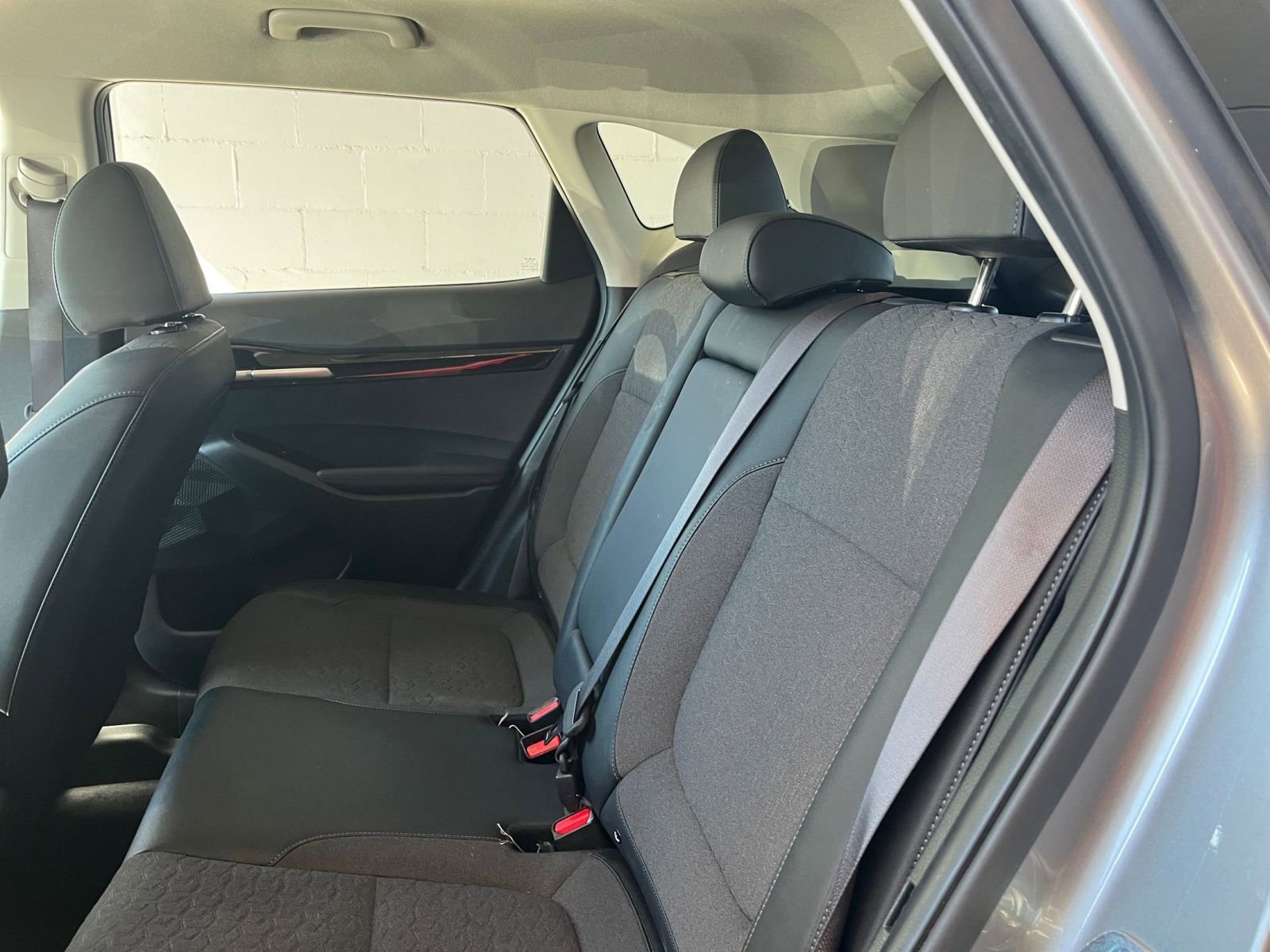 Thumbnail: 2025 Kia Seltos - 28