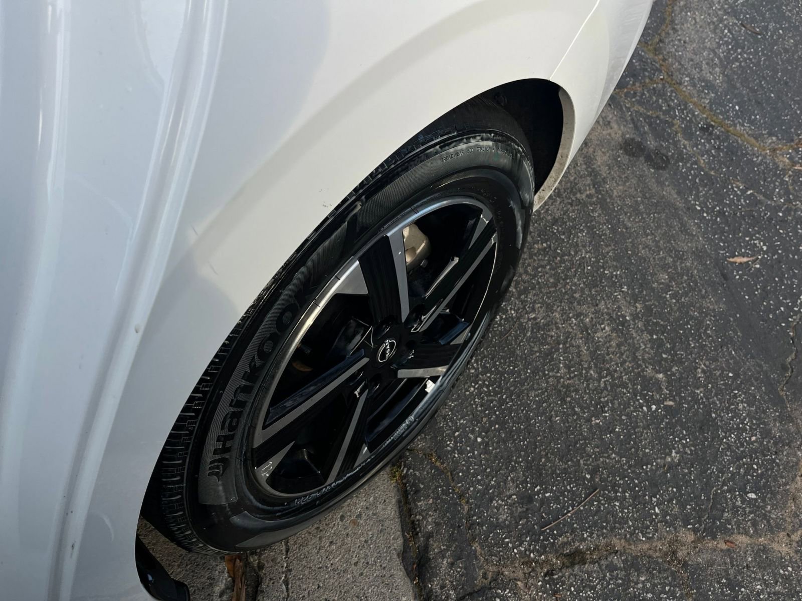 Thumbnail: 2025 Nissan Sentra - 30