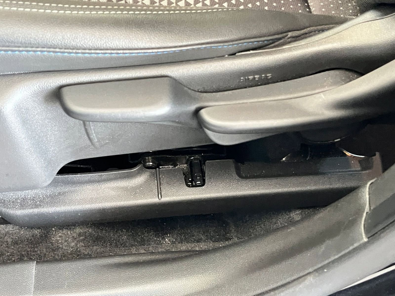 Thumbnail: 2025 Chevrolet Trax - 23